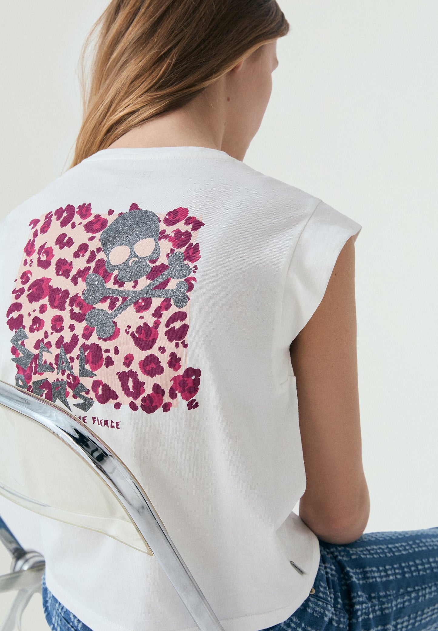 T-SHIRT PADRÃO ESTAMPADO ANIMAL