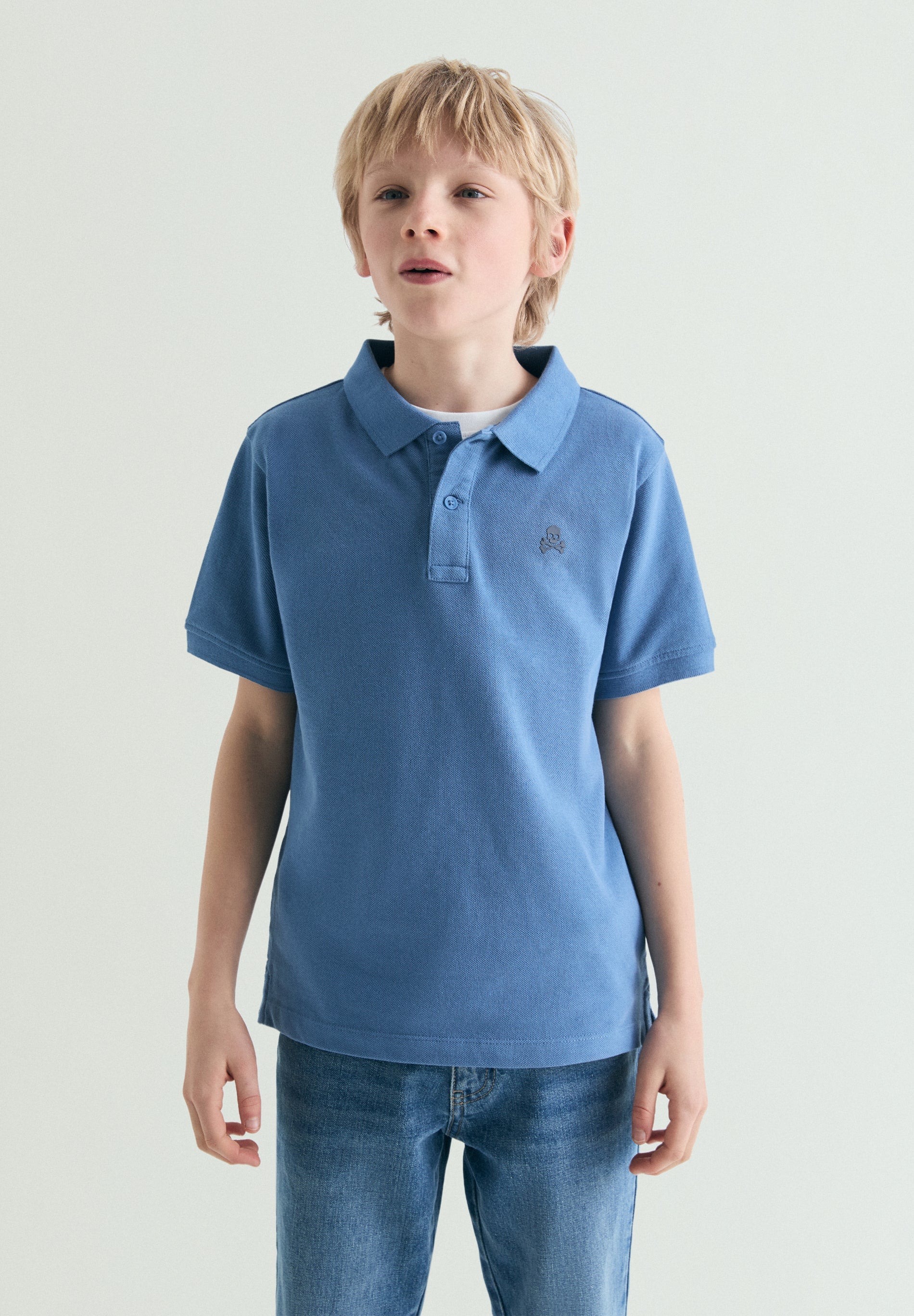 CAMISA POLO BÁSICA COM SKULL