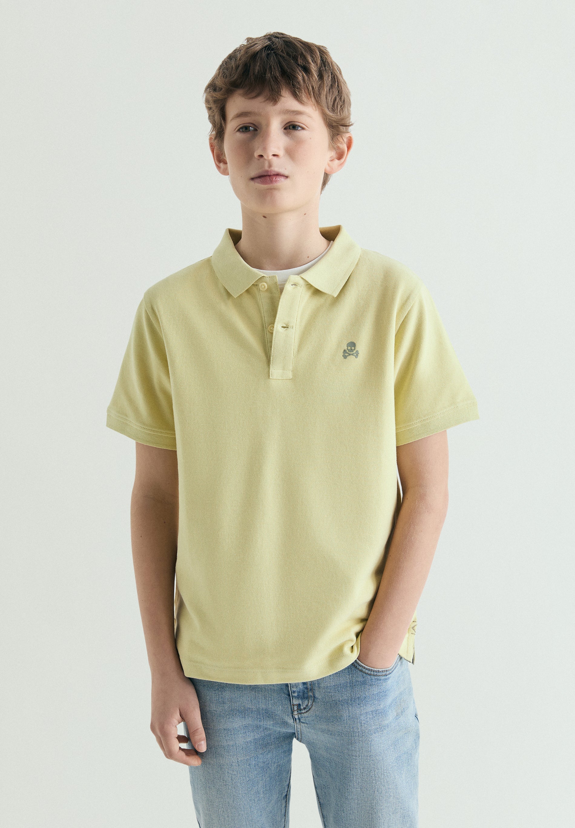 CAMISA POLO BÁSICA COM SKULL