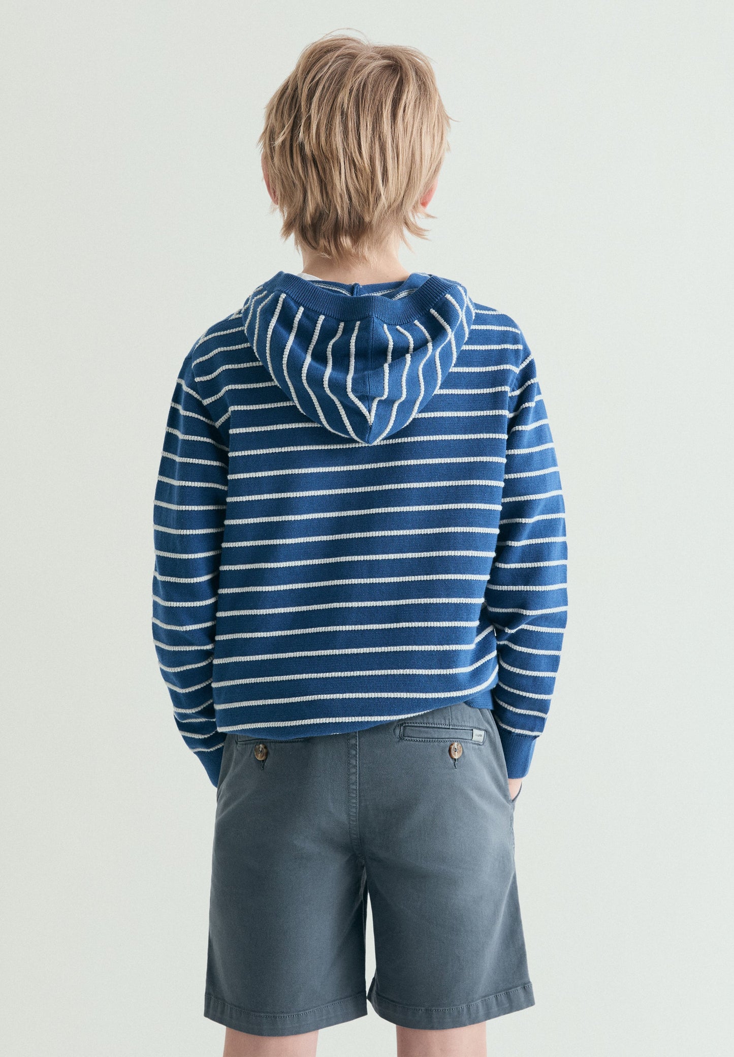 SWEATSHIRT TRICOT COM CAPUZ