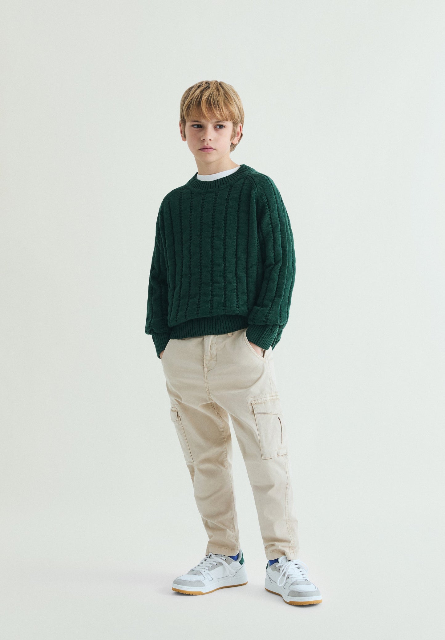 SWEATER DE MALHA COM MANGA RAGLÃ