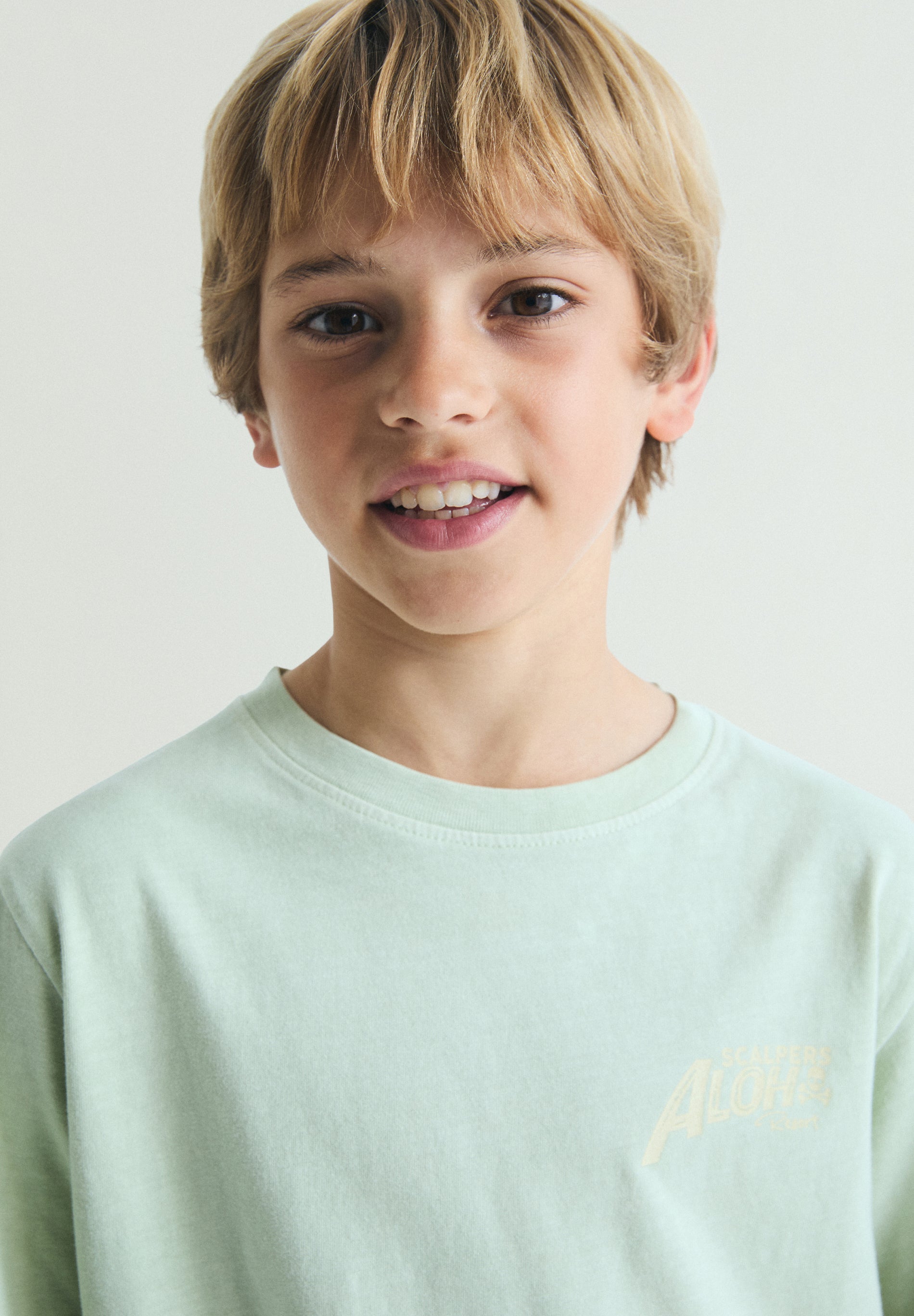 T-SHIRT PADRÃO ALOHA