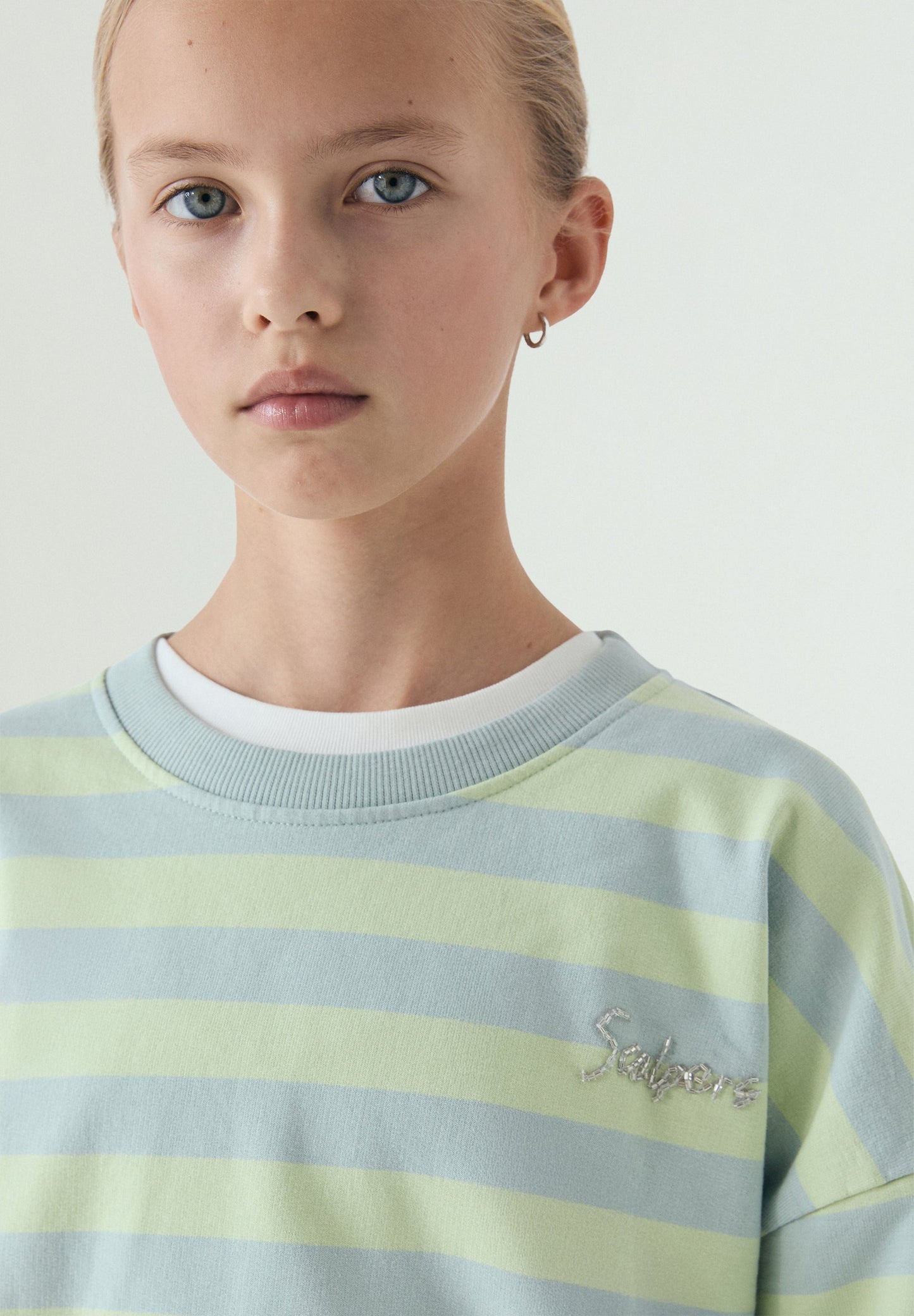 SWEATSHIRT ÀS RISCAS RELAXED