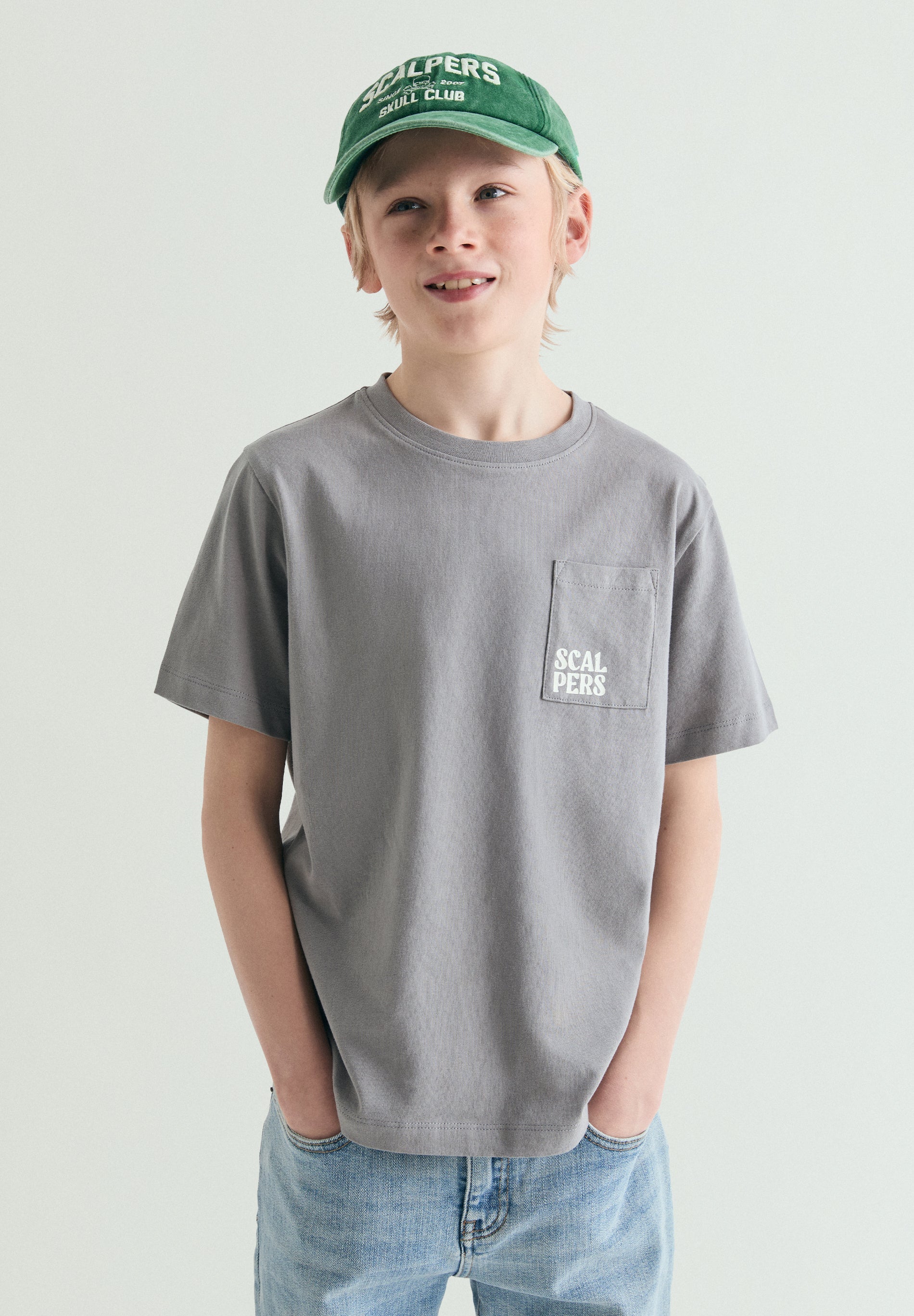 T-SHIRT PADRÃO BOLSO