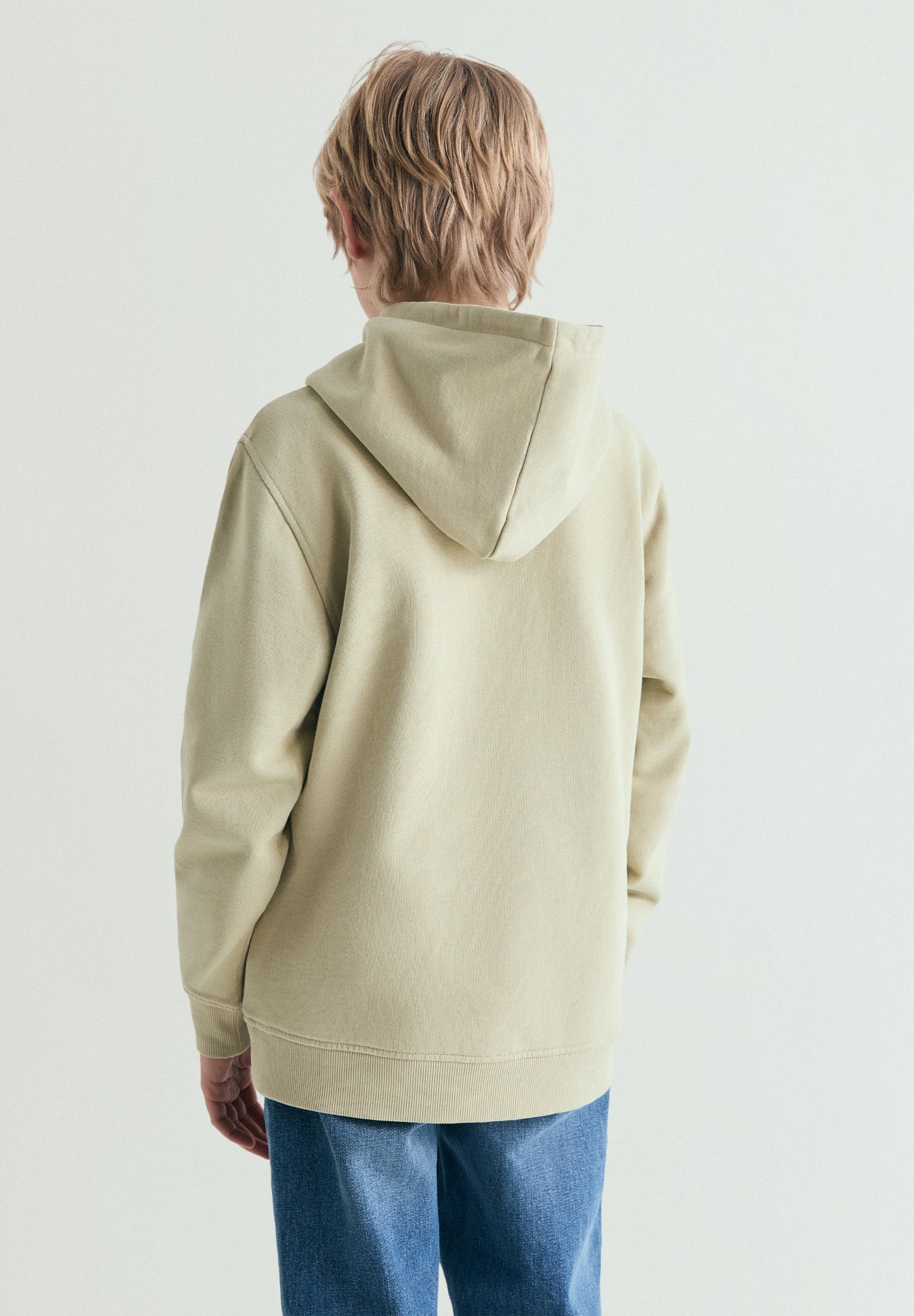 SWEATSHIRT BÁSICA COM CAPUZ