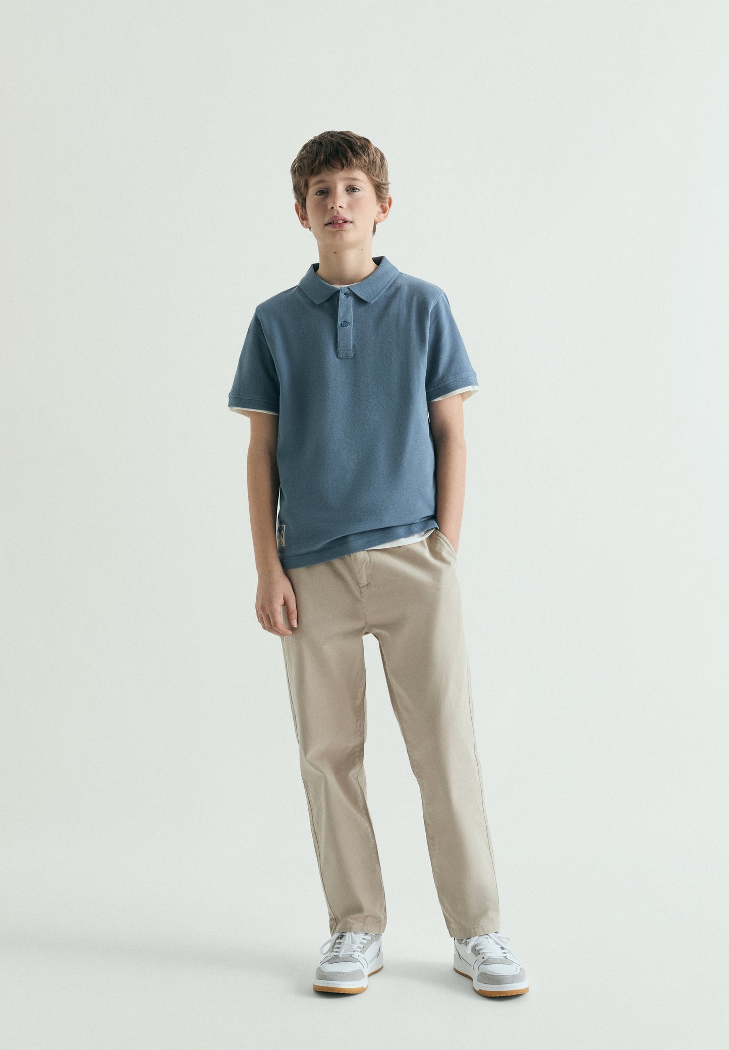 CAMISA POLO SKULL BORDADA EM CONTRASTE