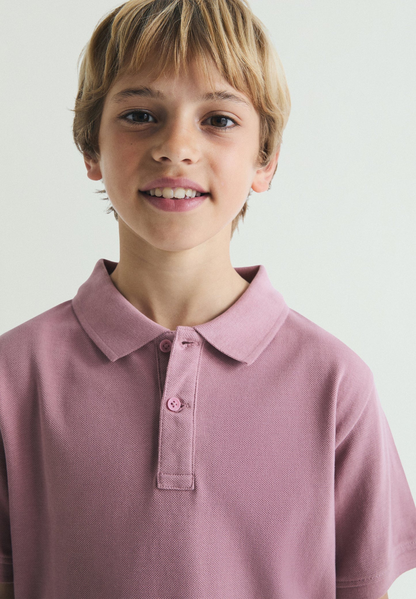 CAMISA POLO SKULL BORDADA EM CONTRASTE