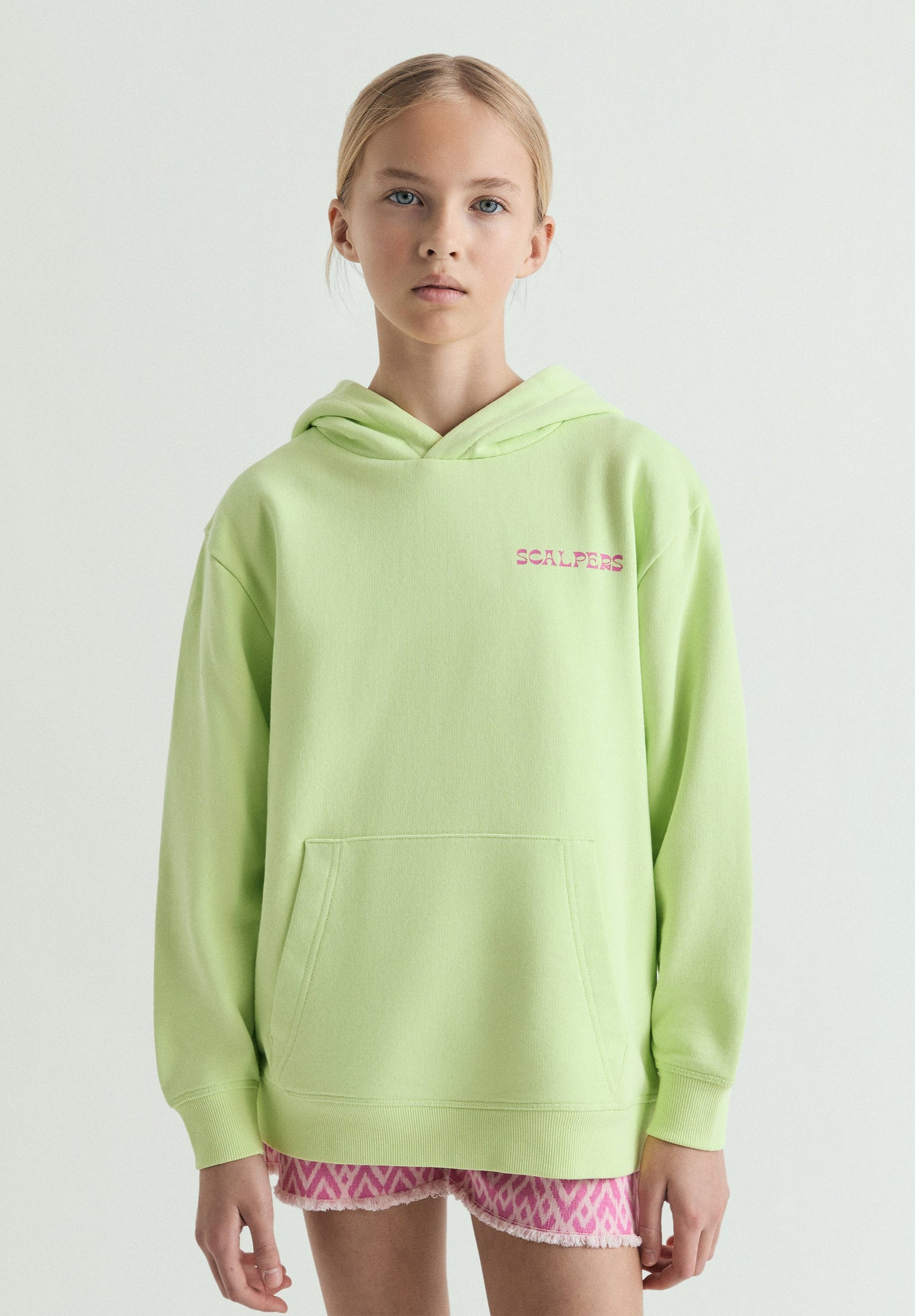 SWEATSHIRT COM CAPUZ FLÚOR