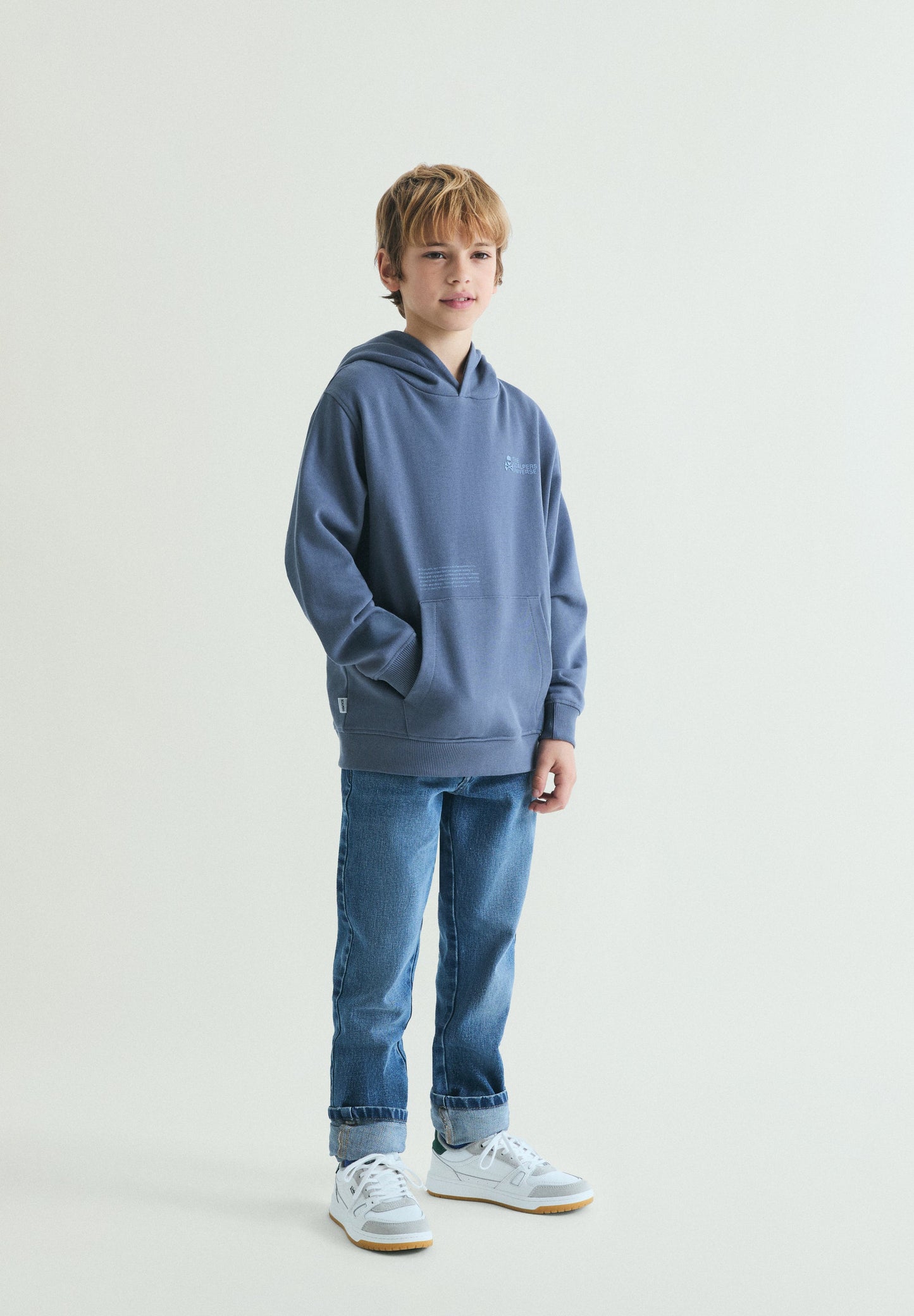 SWEATSHIRT COM CAPUZ E PADRÃO DE SKULL