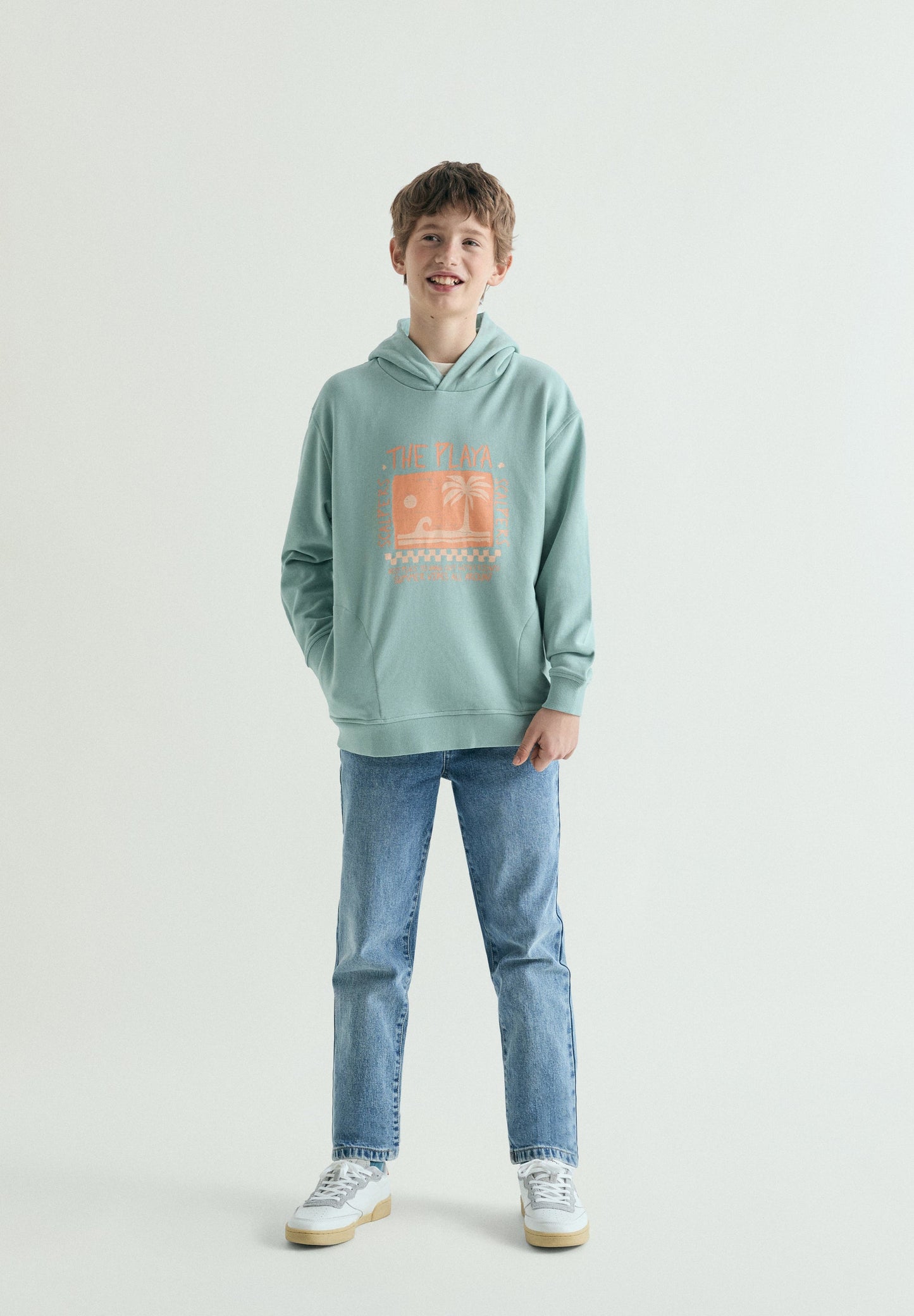 SWEATSHIRT COM CAPUZ COM PADRÃO PRAIA