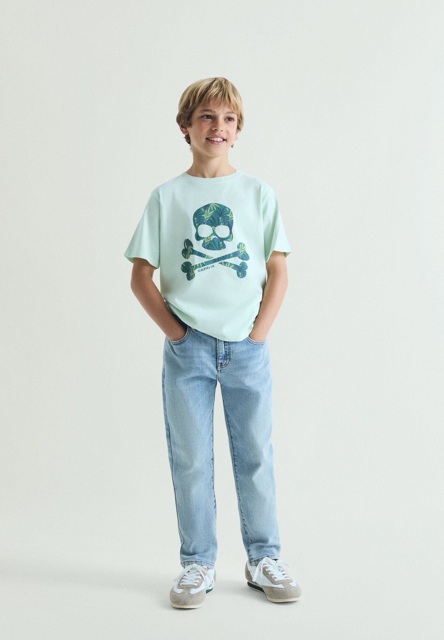 T-SHIRT SKULL PADRÃO TROPICAL