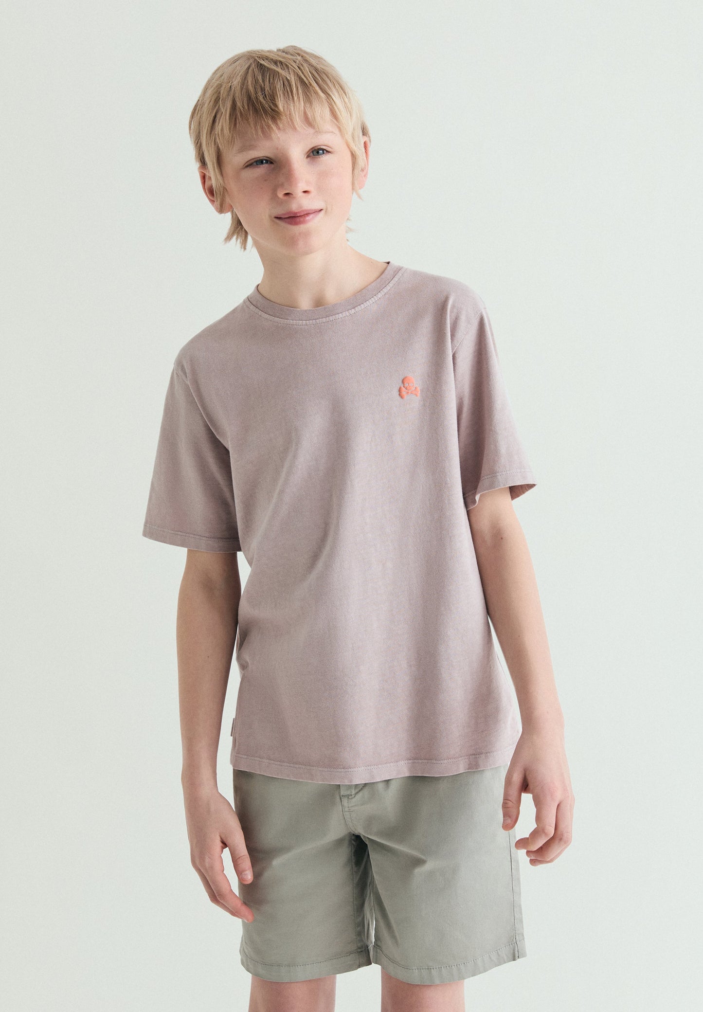 T-SHIRT ESTAMPADA COM LOGÓTIPO