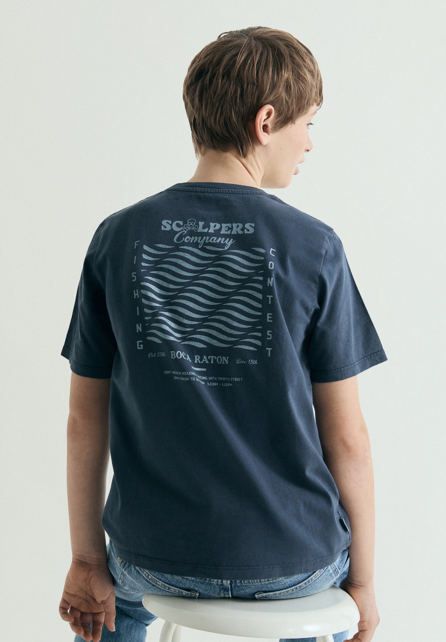 T-SHIRT PADRÃO TRASEIRO