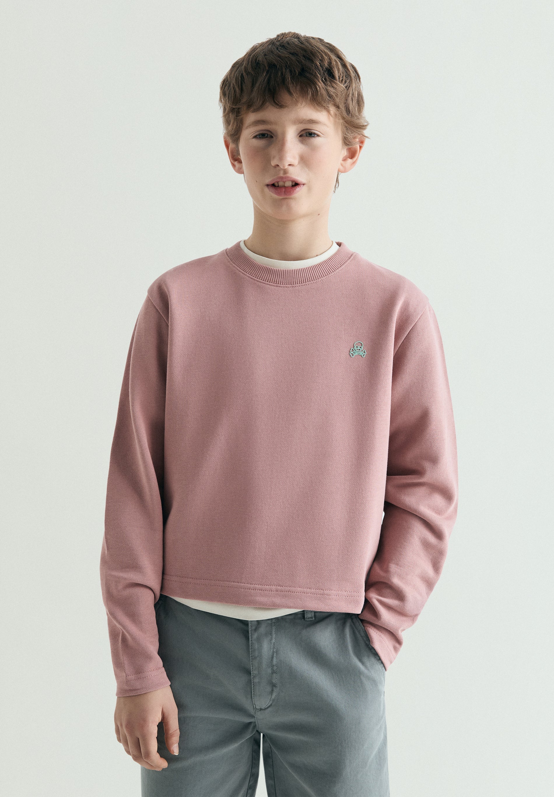 SWEATSHIRT COM PADRÃO ATRÁS