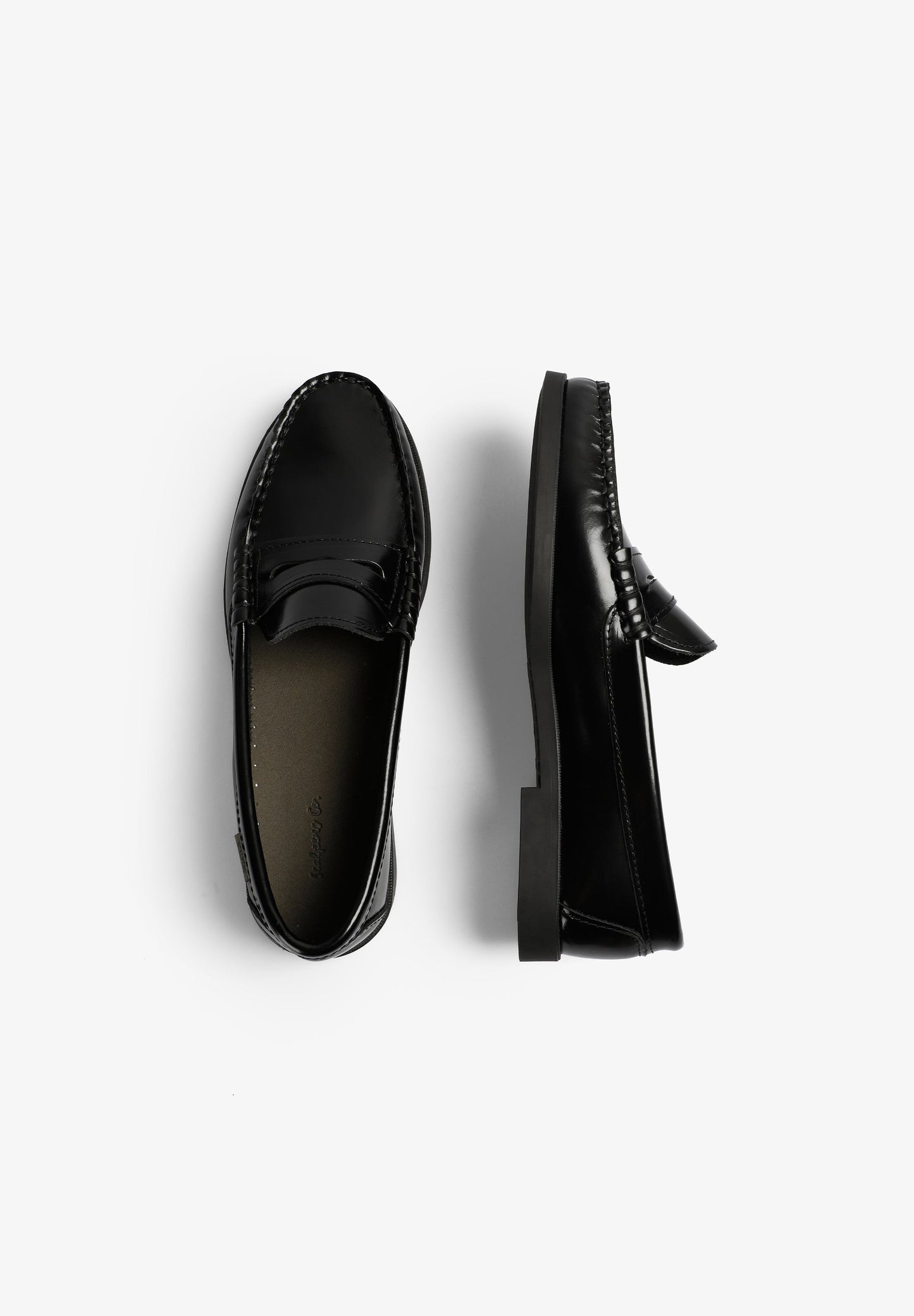MOCASSINS CLÁSSICOS DE PELE