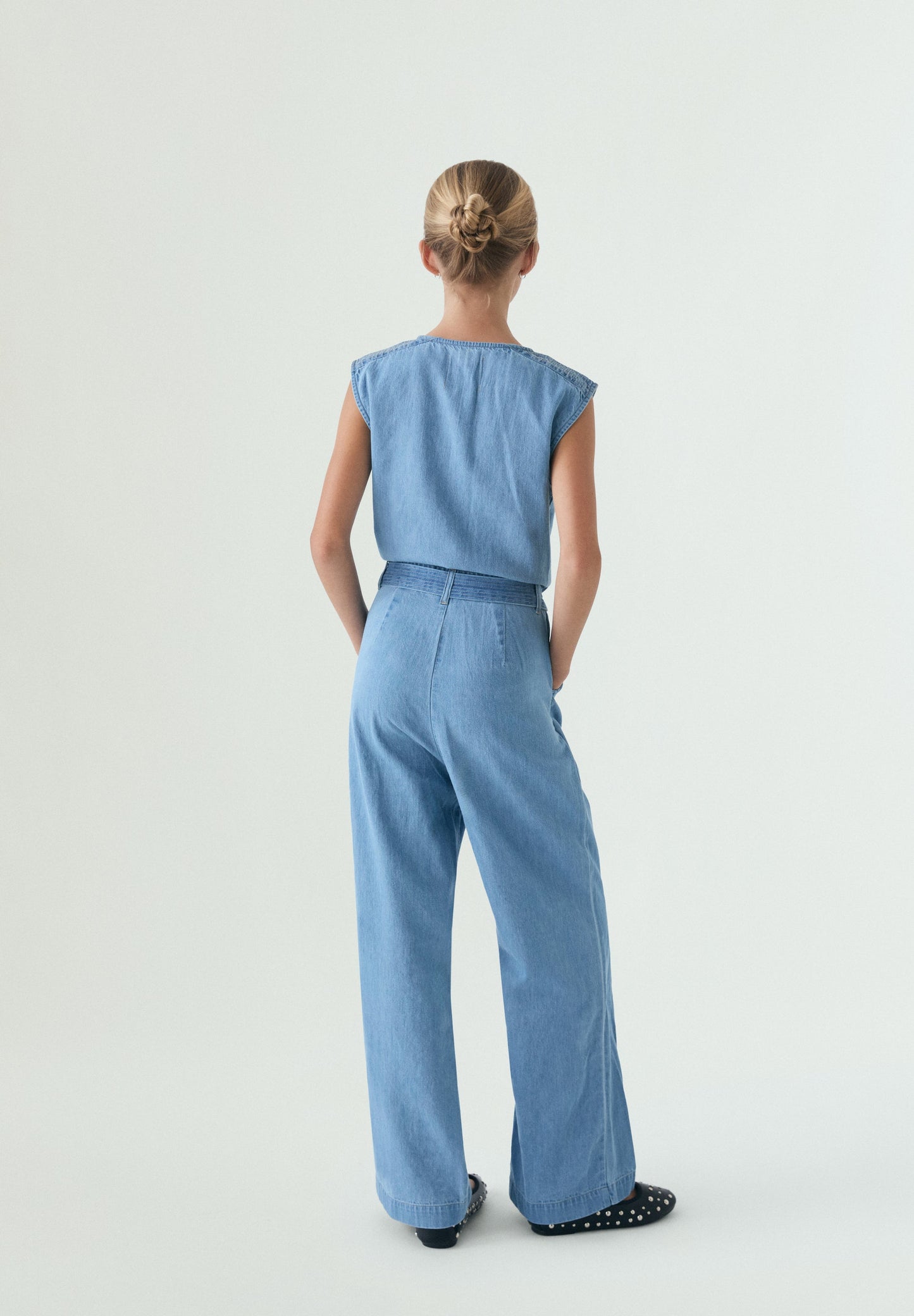 MACACÃO DENIM COM BOTÕES