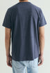 T-SHIRT COM PADRÃO REGULAR FIT
