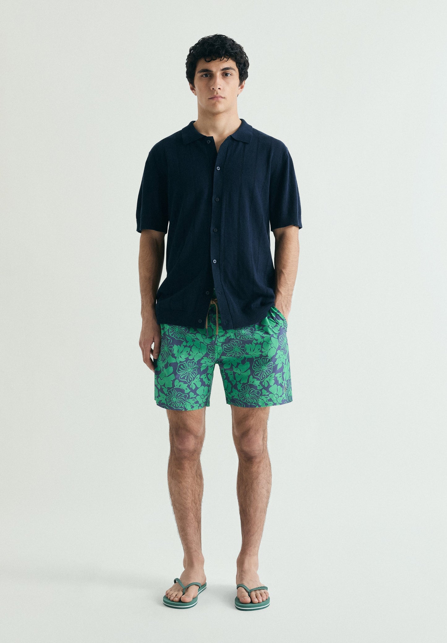 CALÇÕES DE BANHO COM ESTAMPADO FLORAL