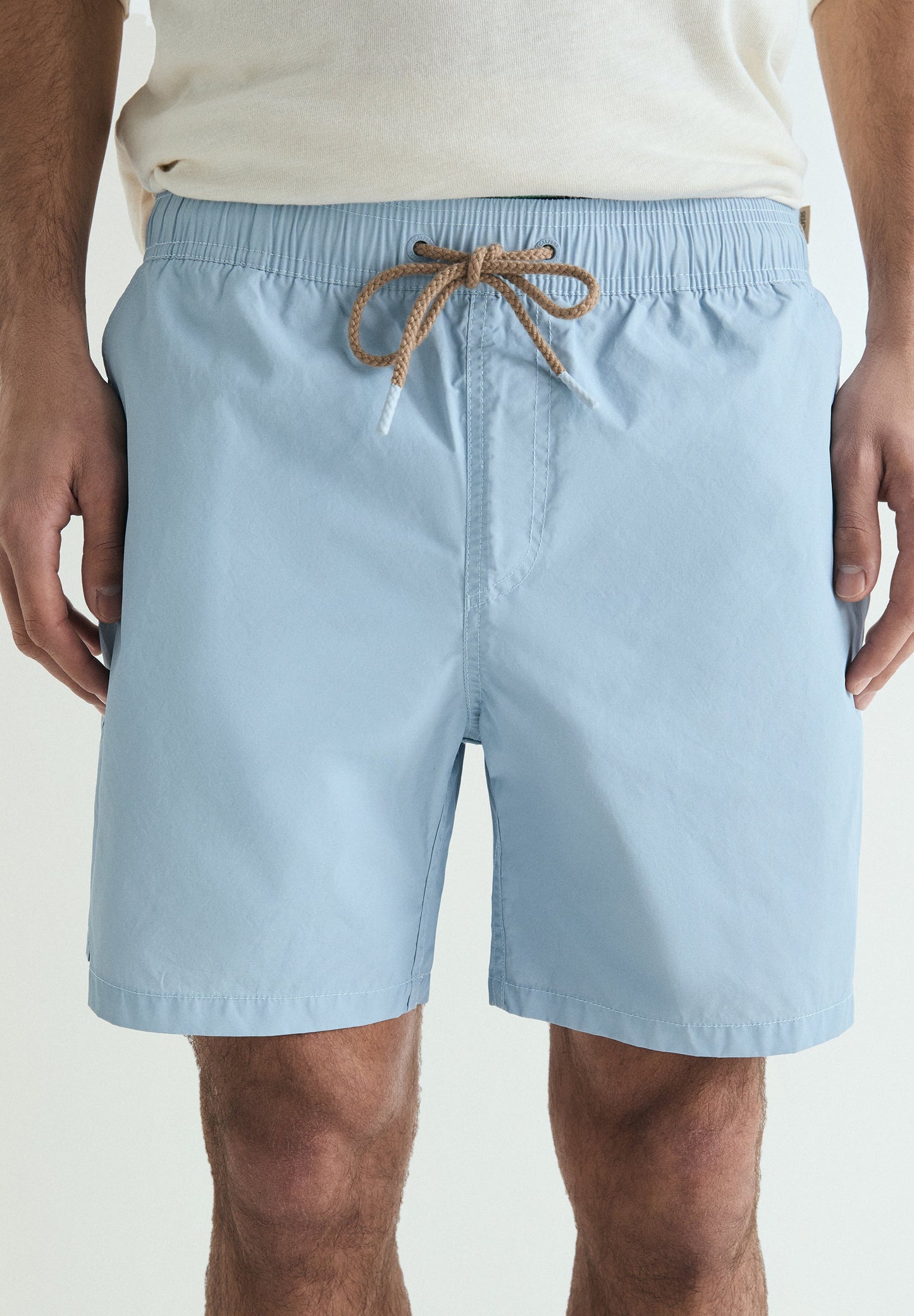 CALÇÕES DE BANHO BÁSICOS COM BOLSO