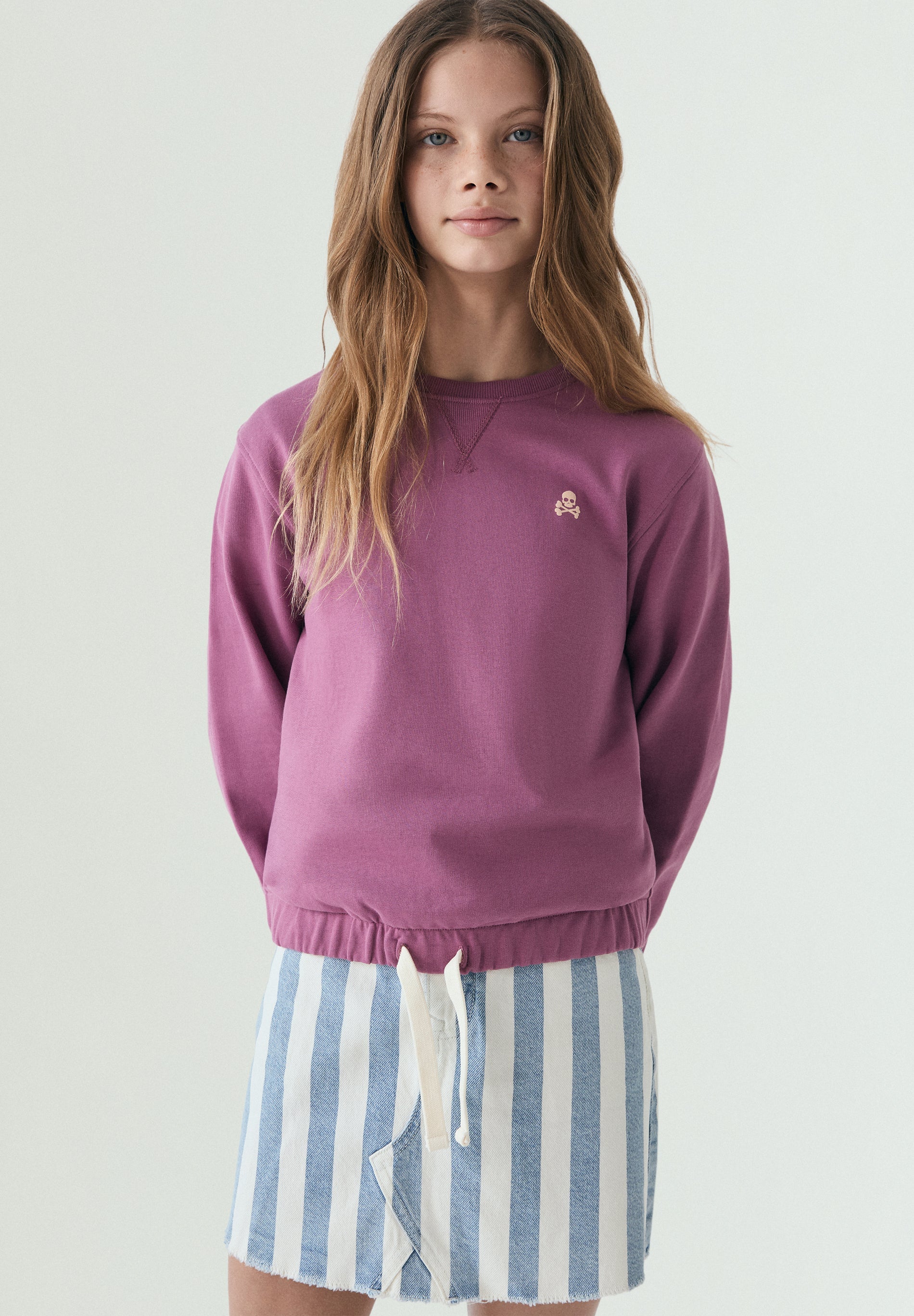 SWEATSHIRT COM CORDÃO AJUSTÁVEL