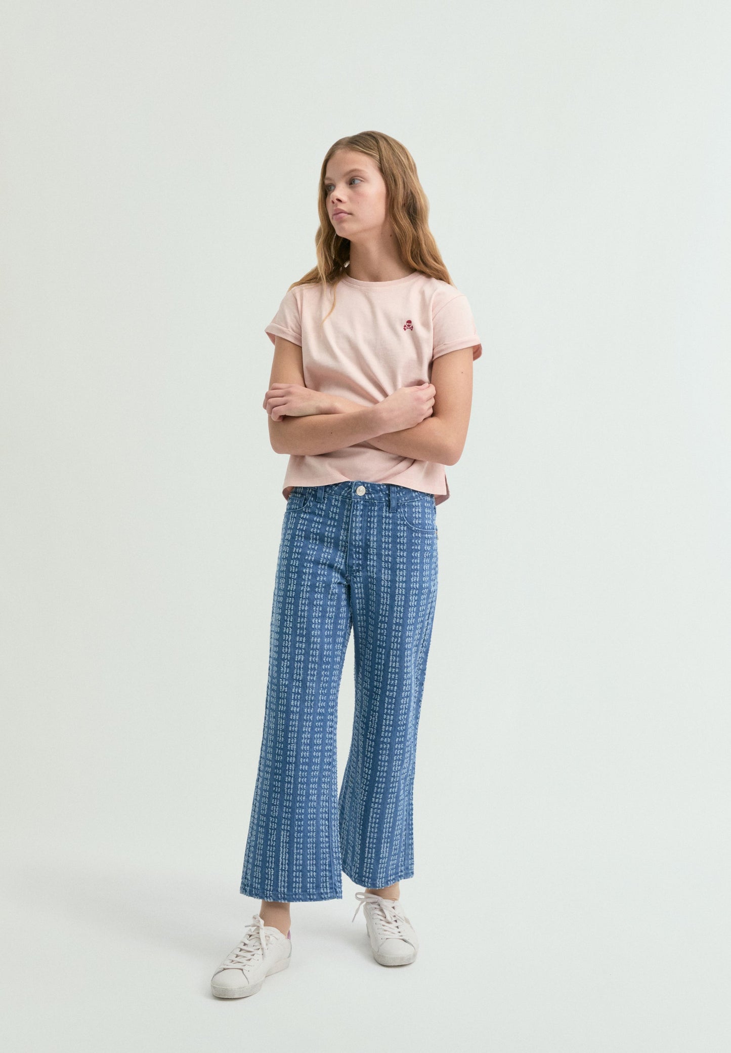 CALÇAS JEANS COM PESPONTO