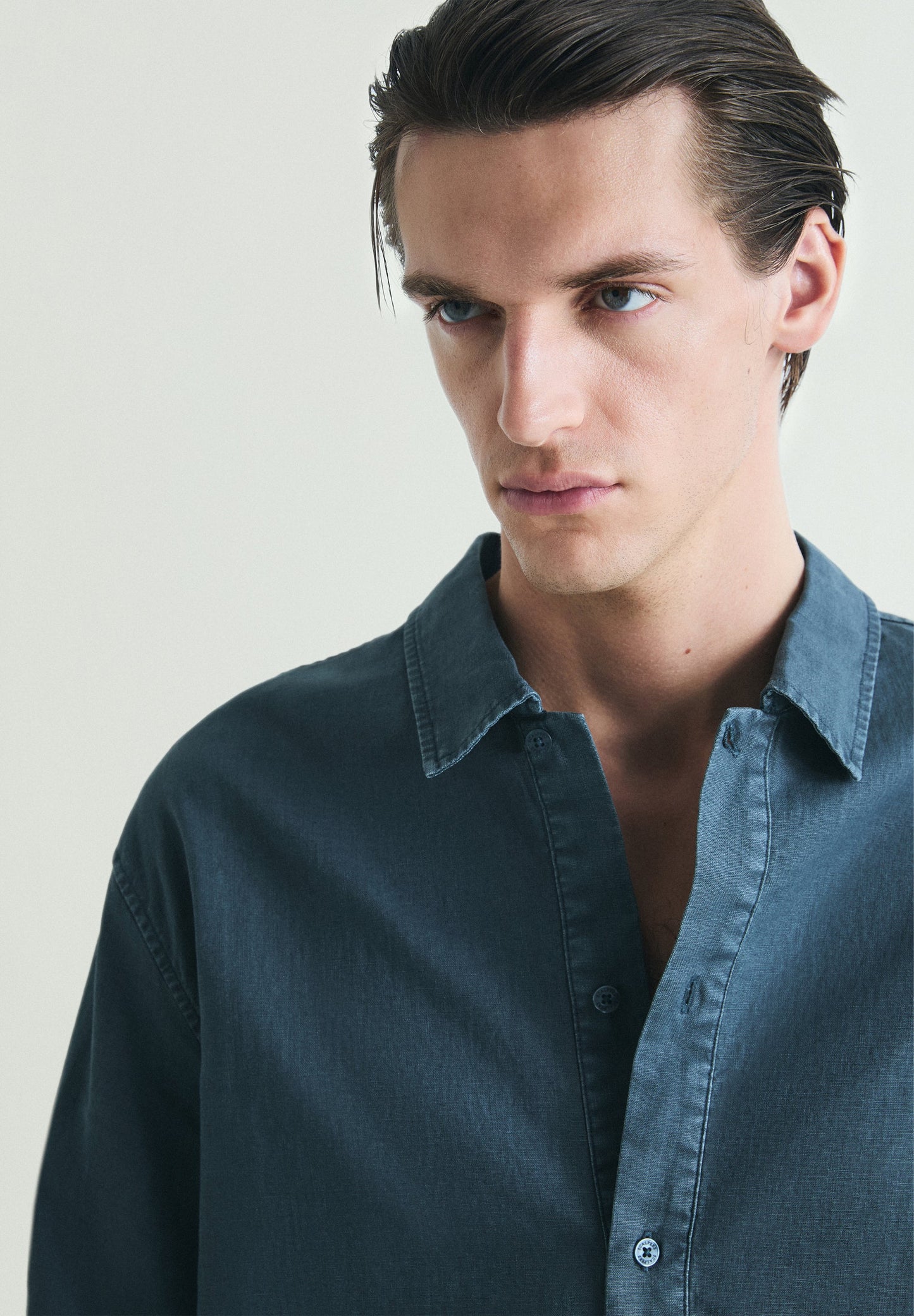 T-SHIRT DE LINHO LOOSE FIT