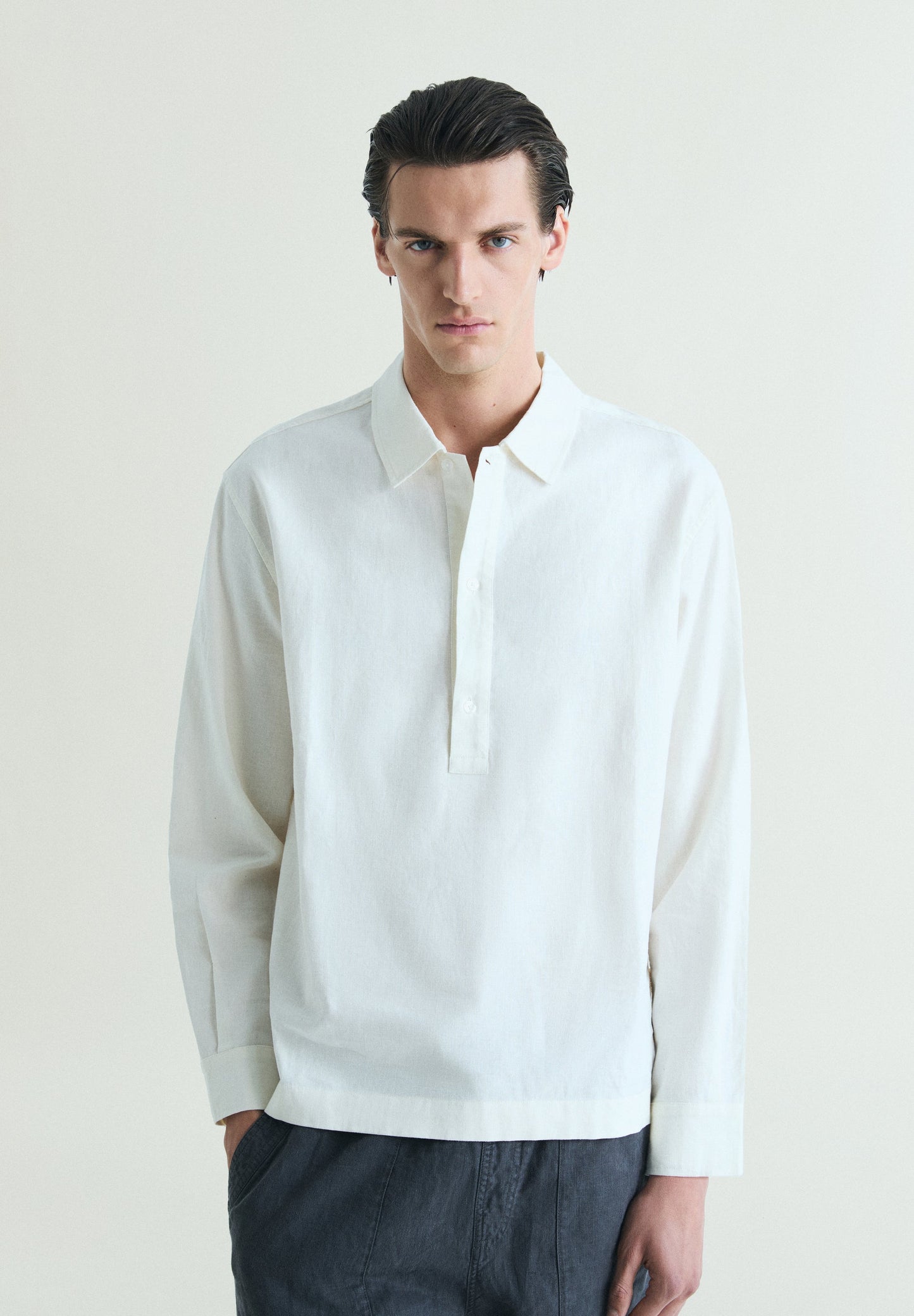T-SHIRT DE LINHO LOOSE FIT