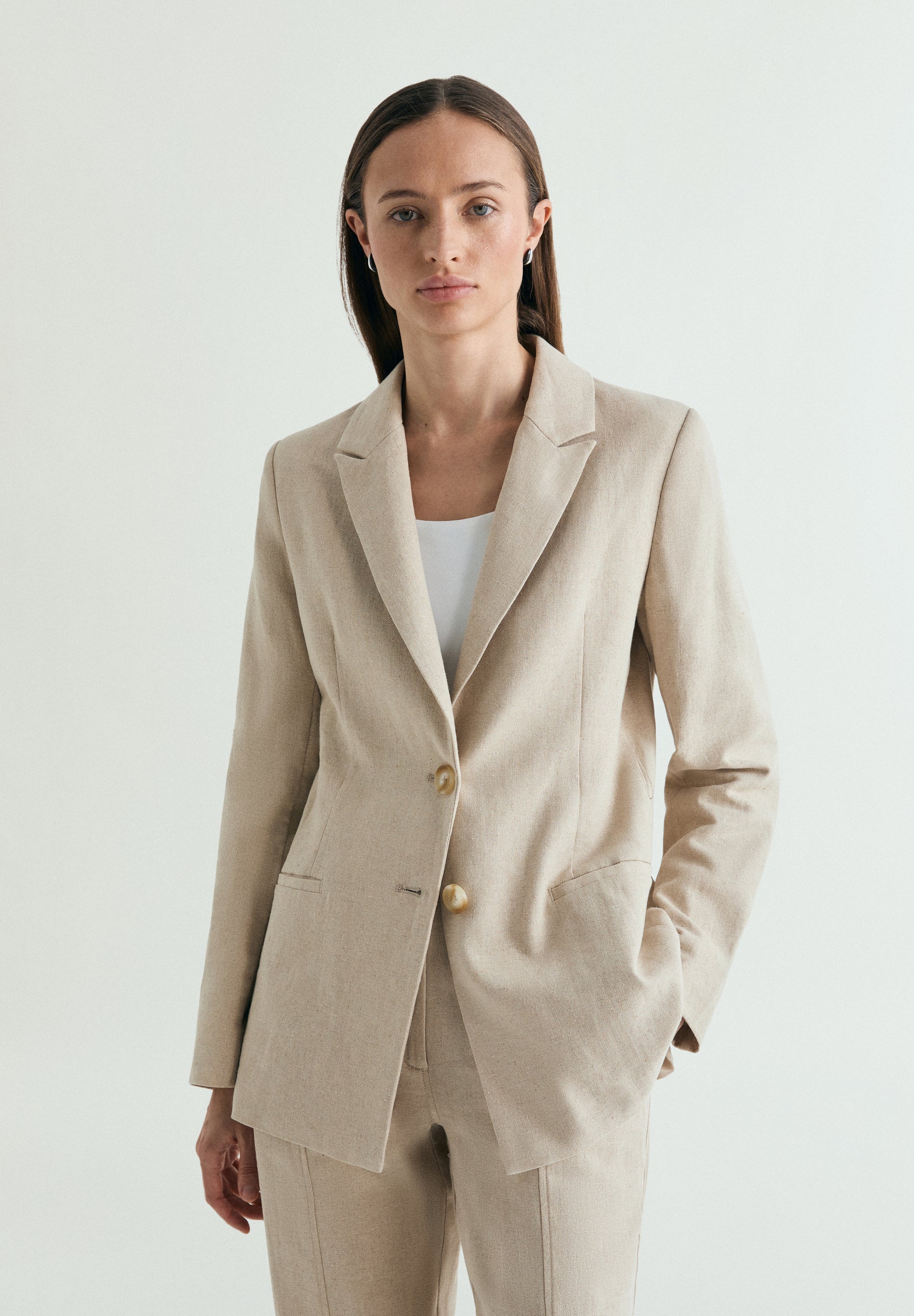 BLAZER COM CINTO PERFURADO