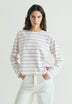 T-SHIRT ÀS RISCAS COM REMENDO