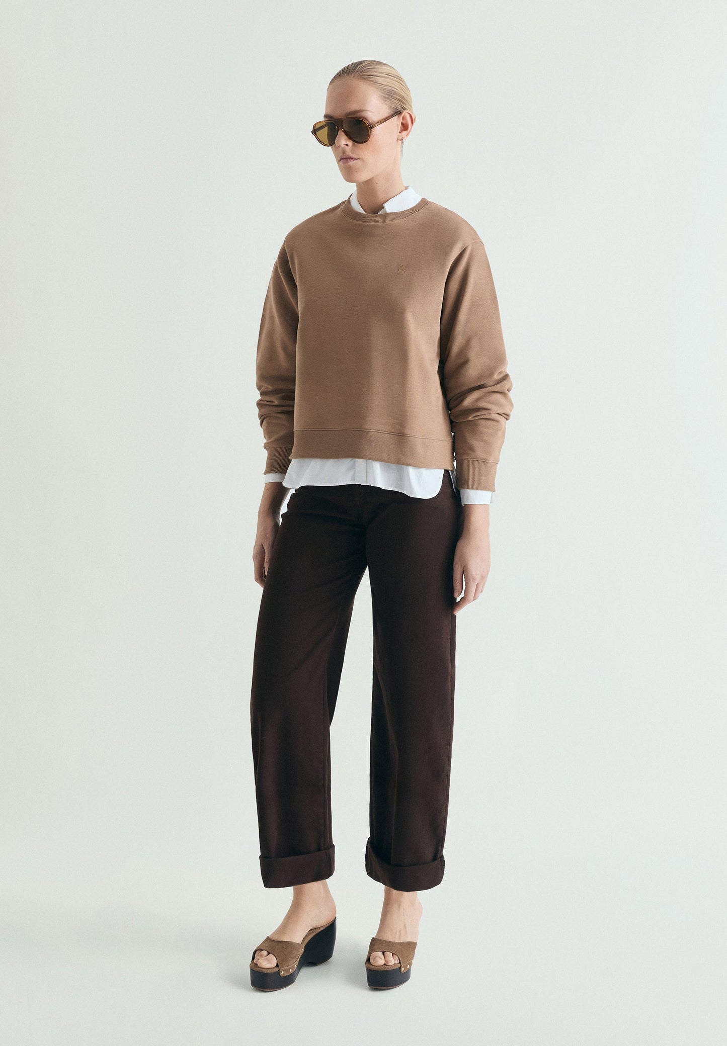 SWEATSHIRT BÁSICA COM SKULL