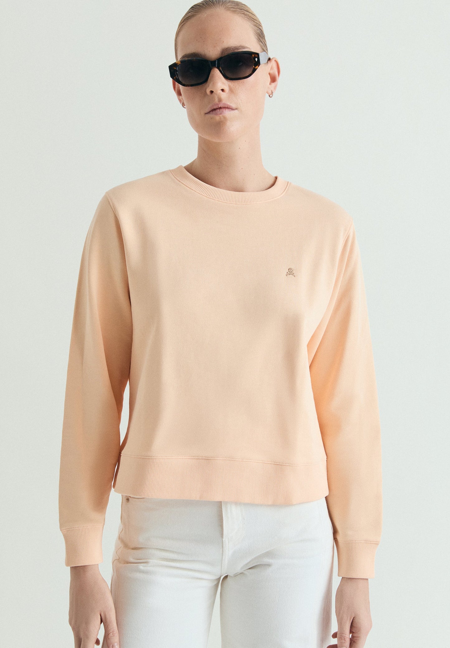 SWEATSHIRT BÁSICA COM SKULL