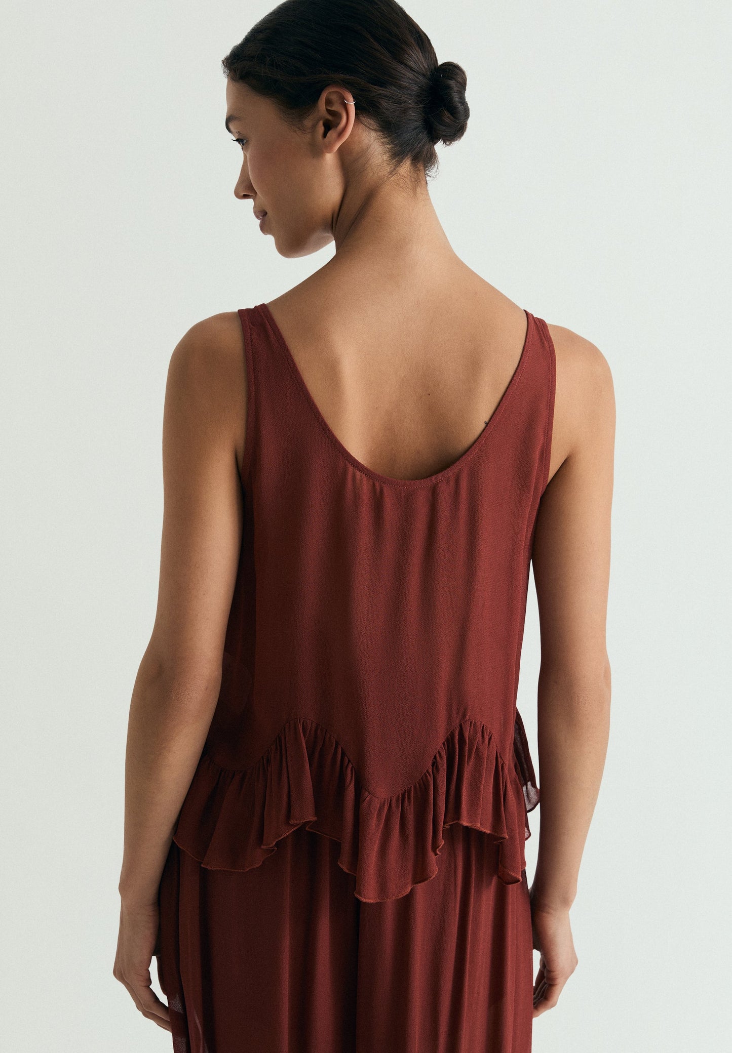 TOP FLUIDO COM APLIQUES