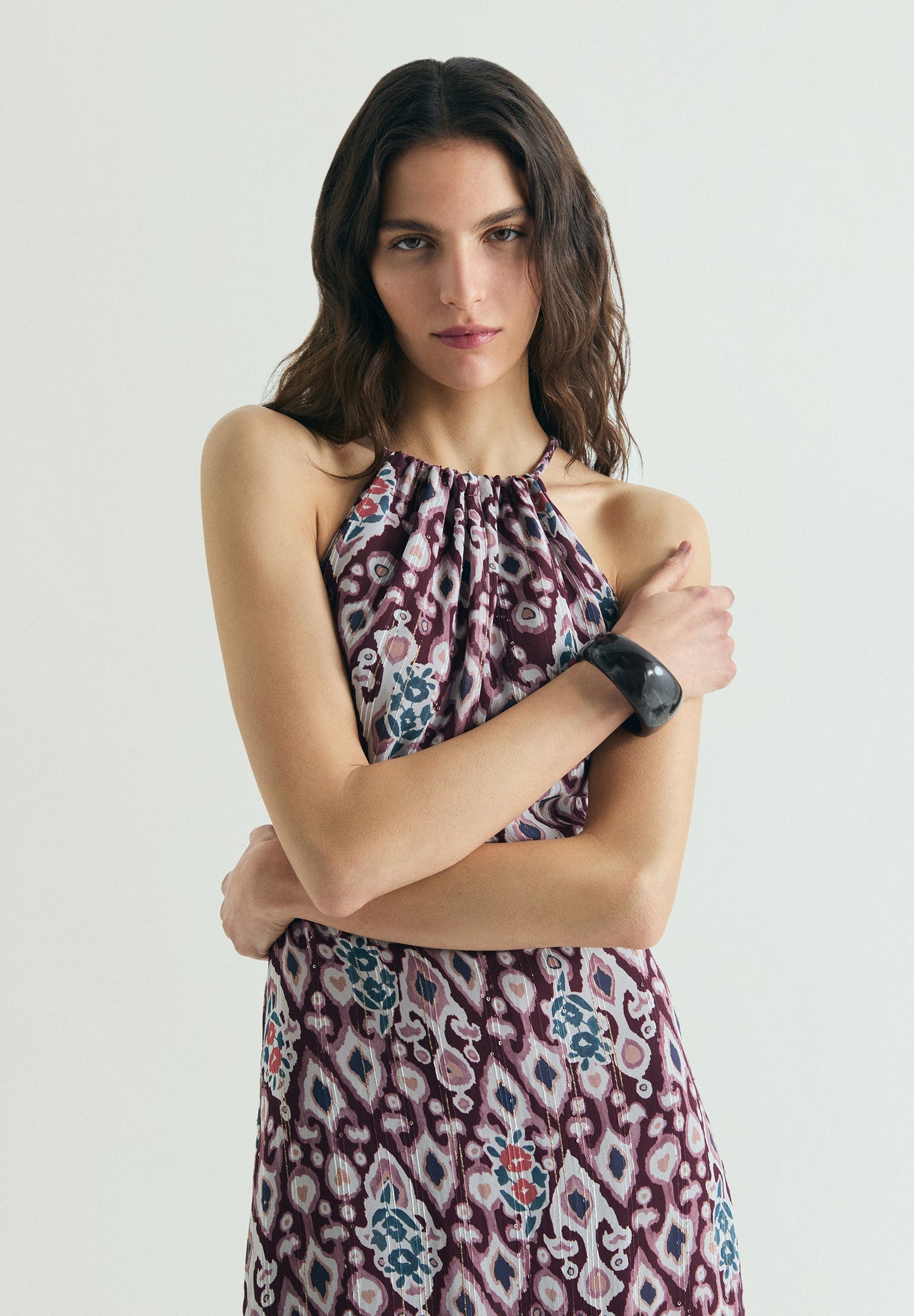 VESTIDO MIDI COM PADRÃO