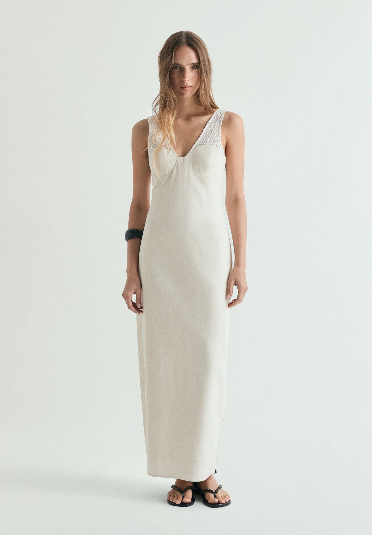 VESTIDO MIDI LINHO