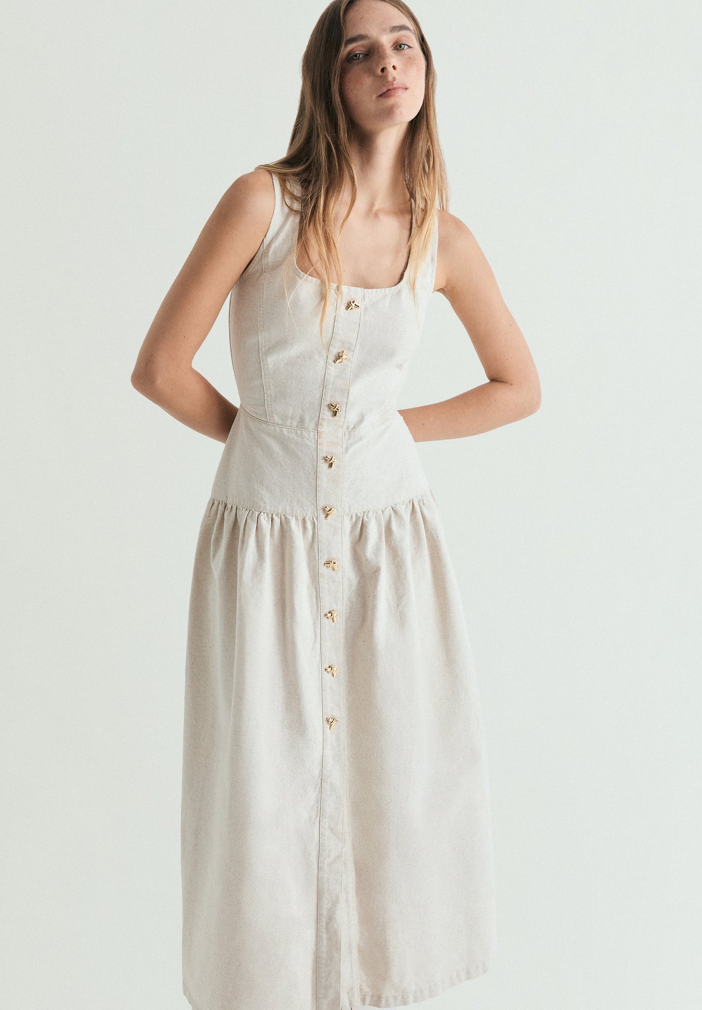 VESTIDO DENIM COM BOTÕES