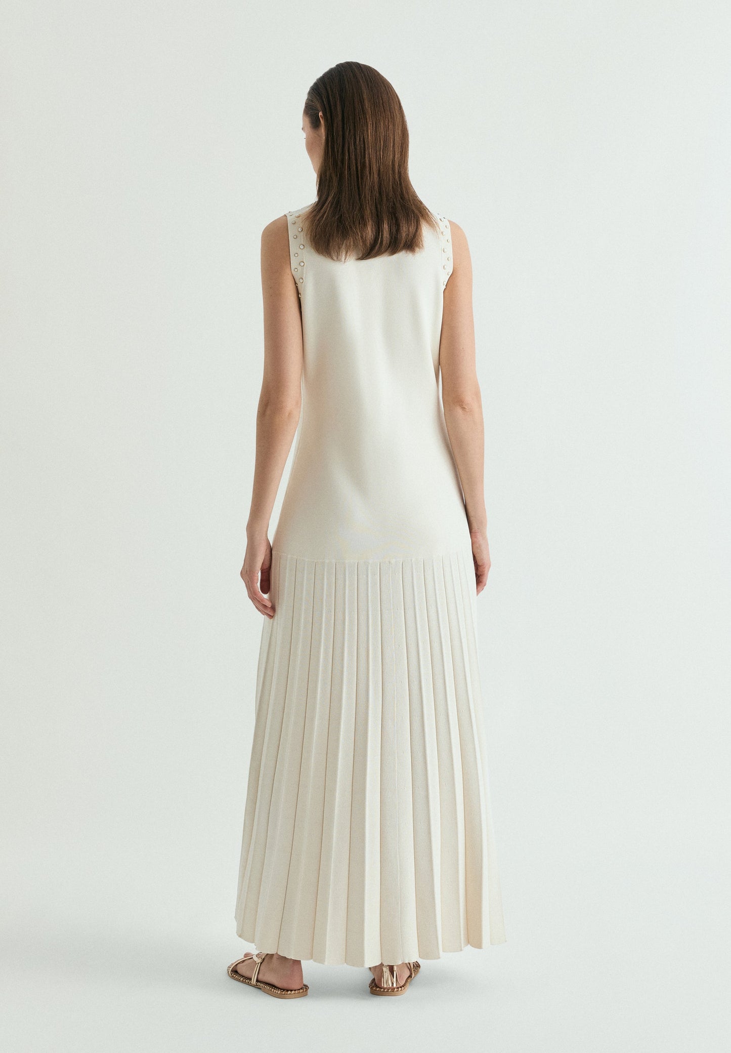 VESTIDO MIDI TACHAS