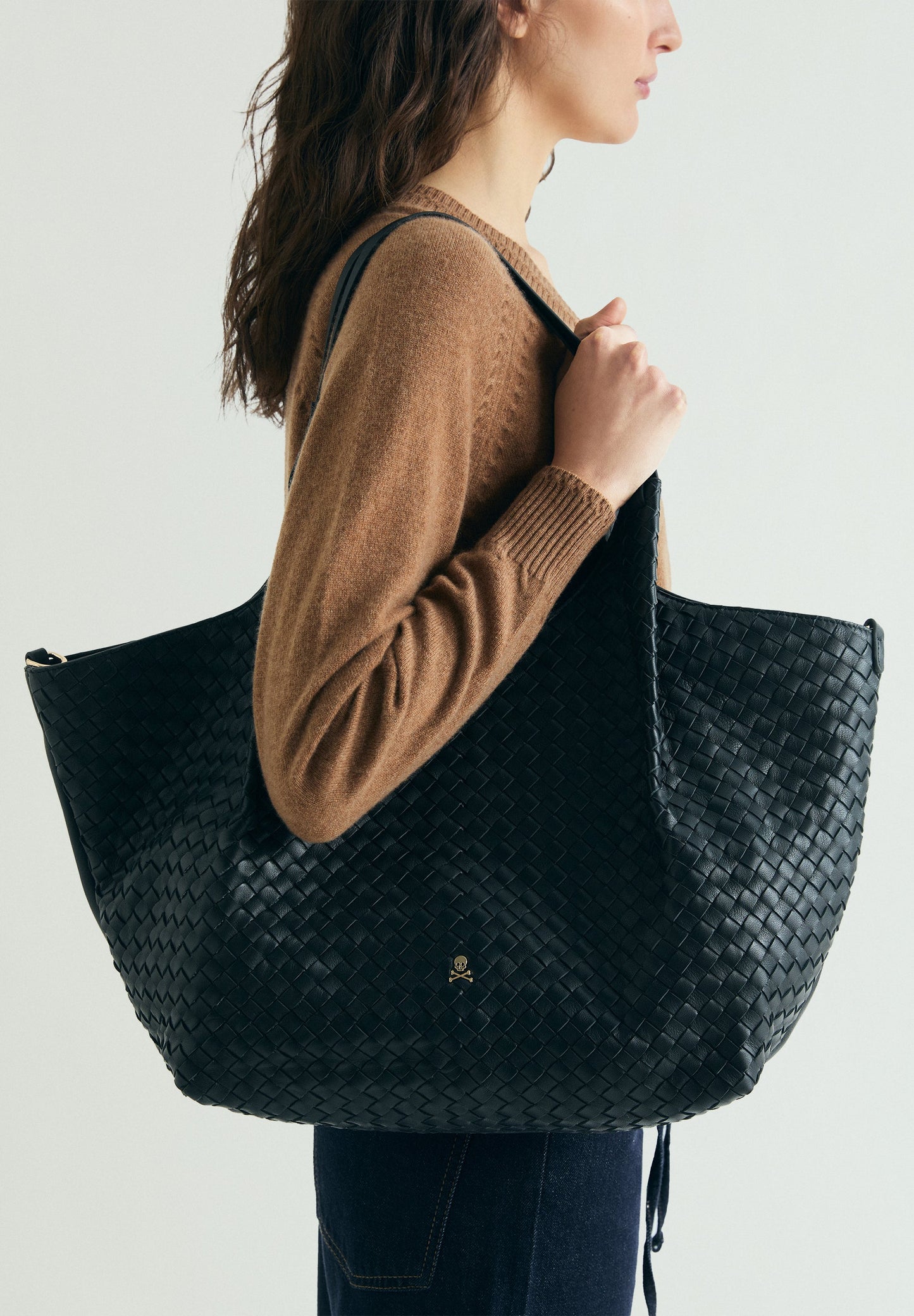 BOLSA SHOPPER DE PELE TRANÇADA
