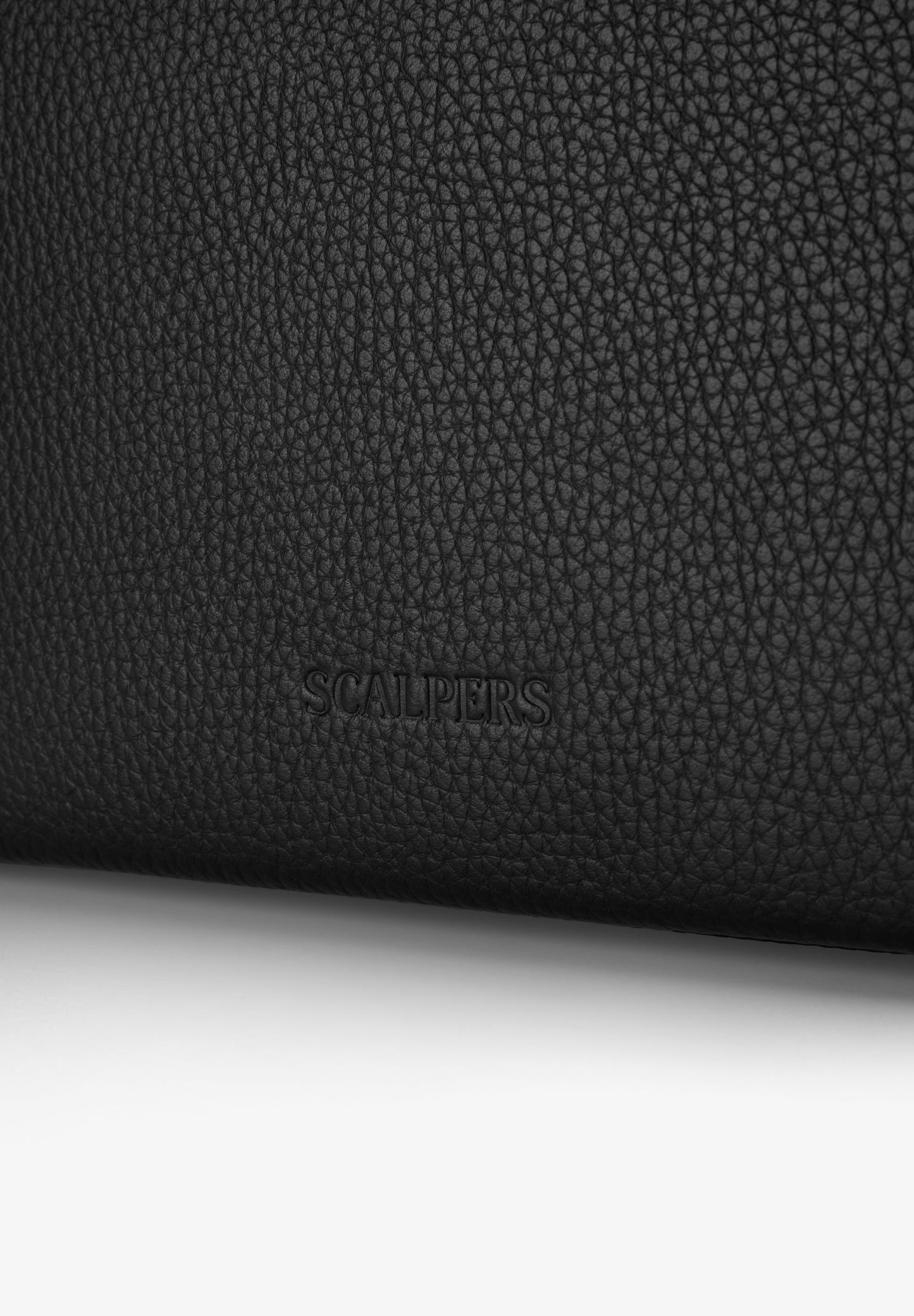 BOLSA DE PELE COM APLIQUES