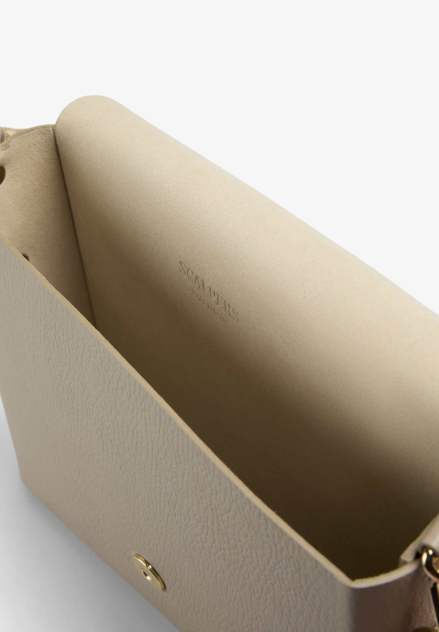 BOLSA DE PELE COM APLIQUES