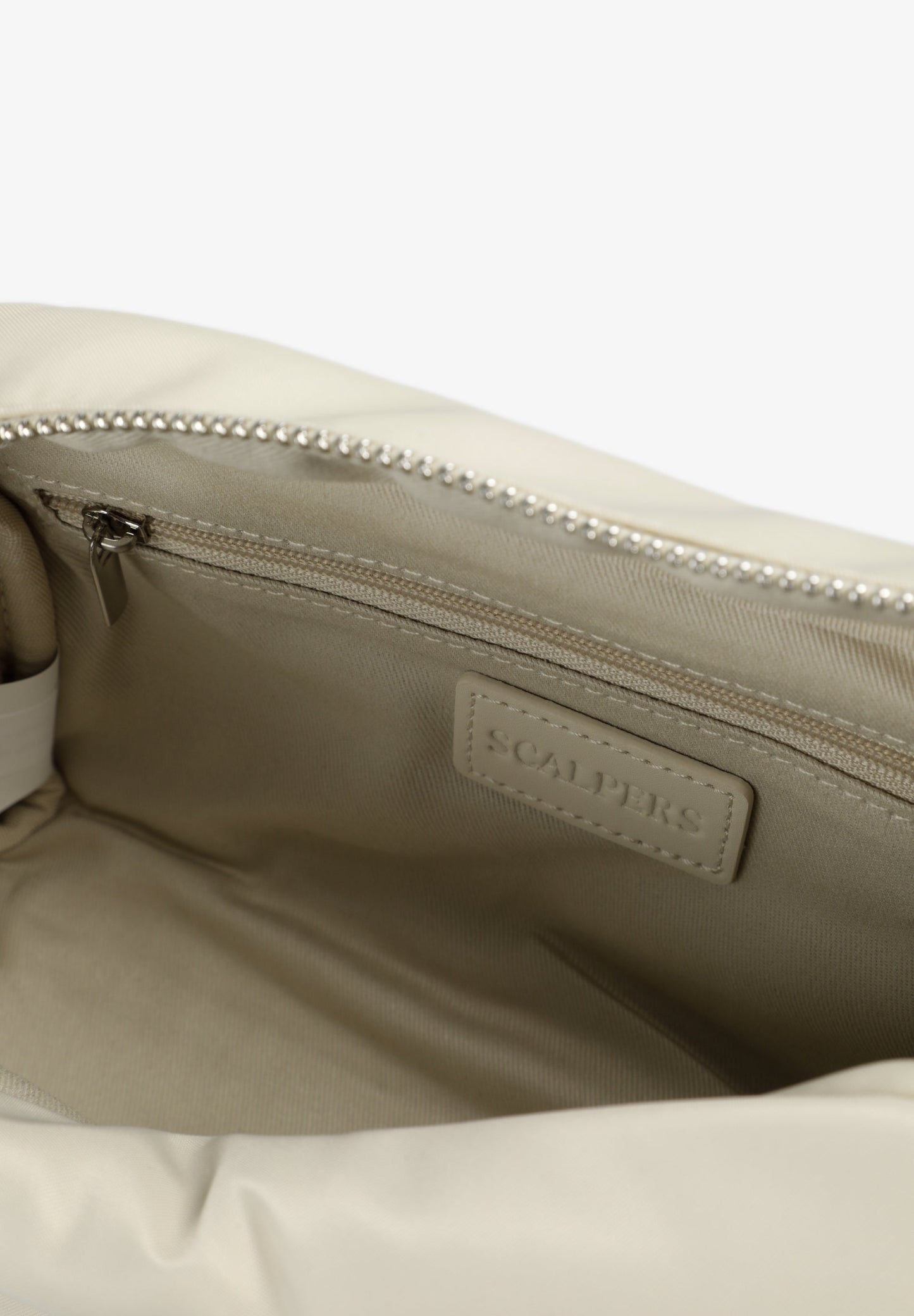 BOLSA A TIRACOLO ACOLCHOADA