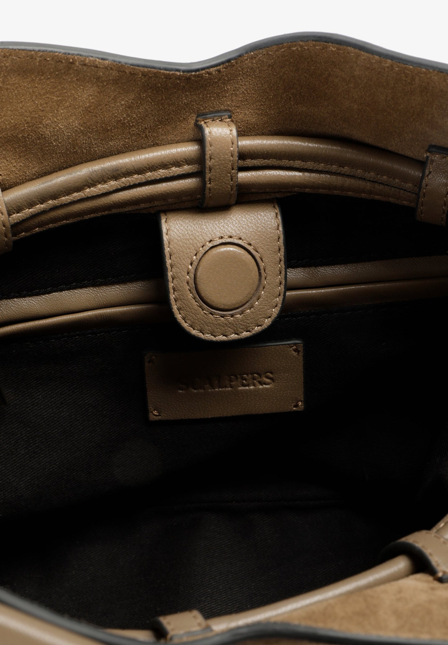BOLSA BUCKET BAG EM PELE
