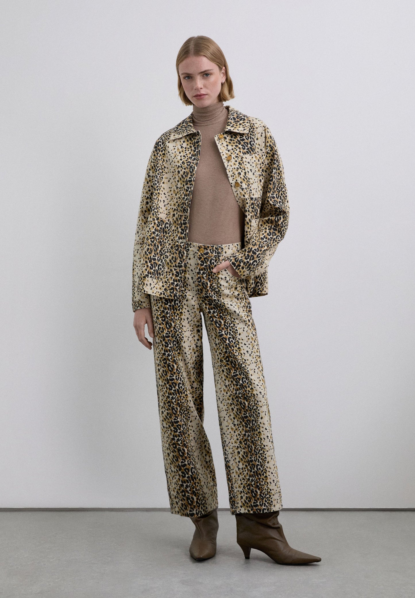 SCANICASI PRINT DENIM SHIRT