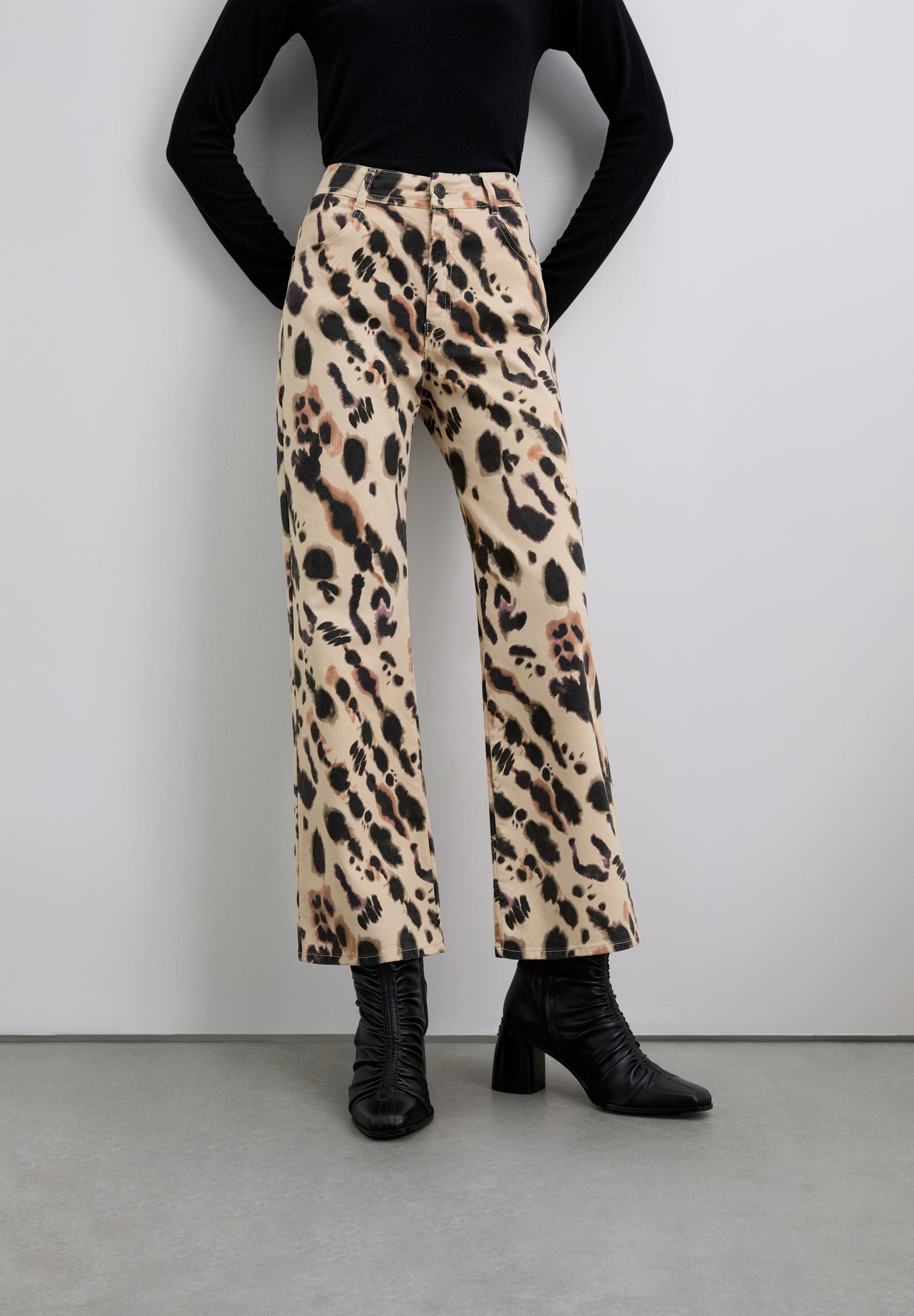 SCANICASI PRINTDENIM FLARE PANT