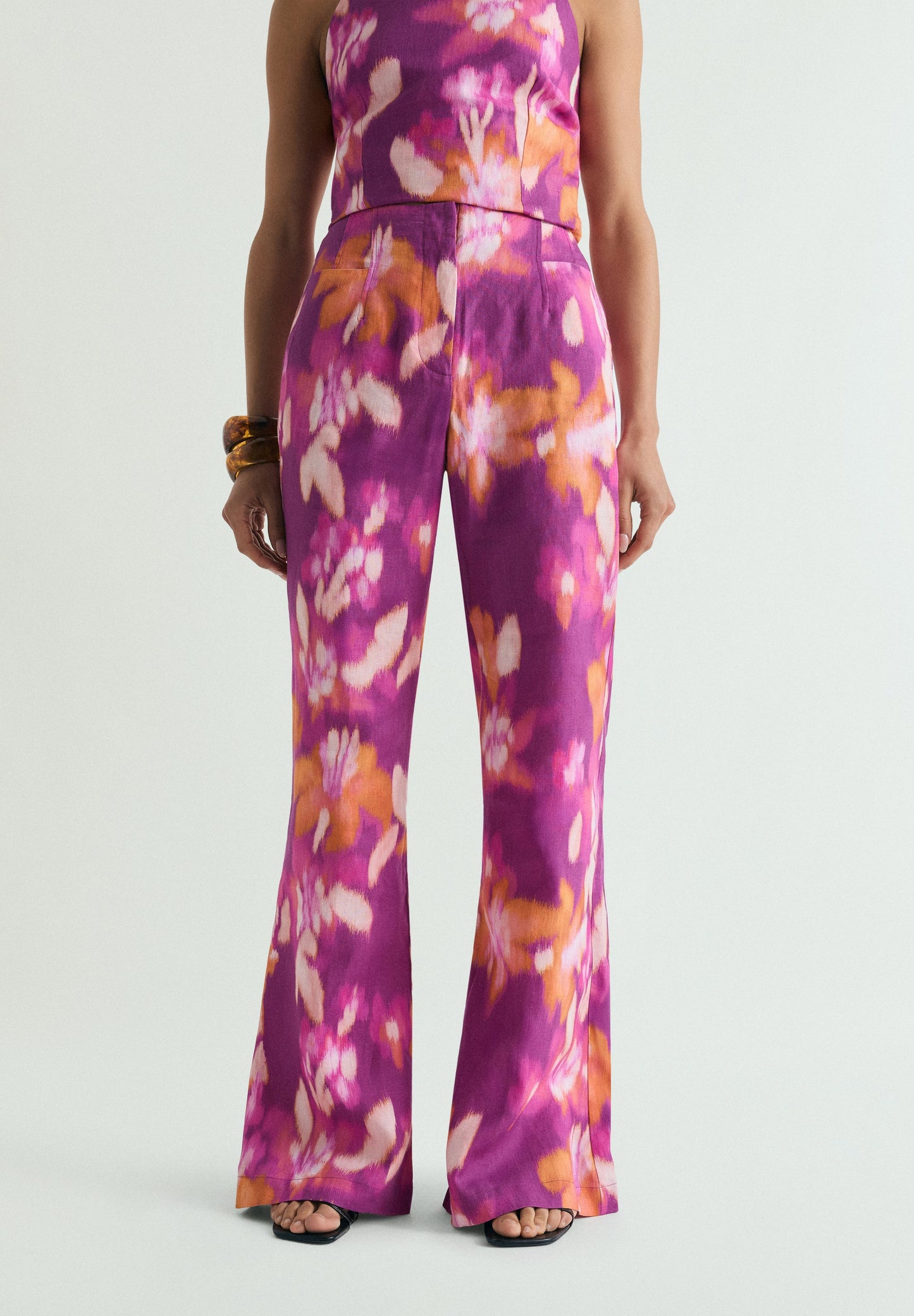 CALÇAS DE LINHO BOOTCUT