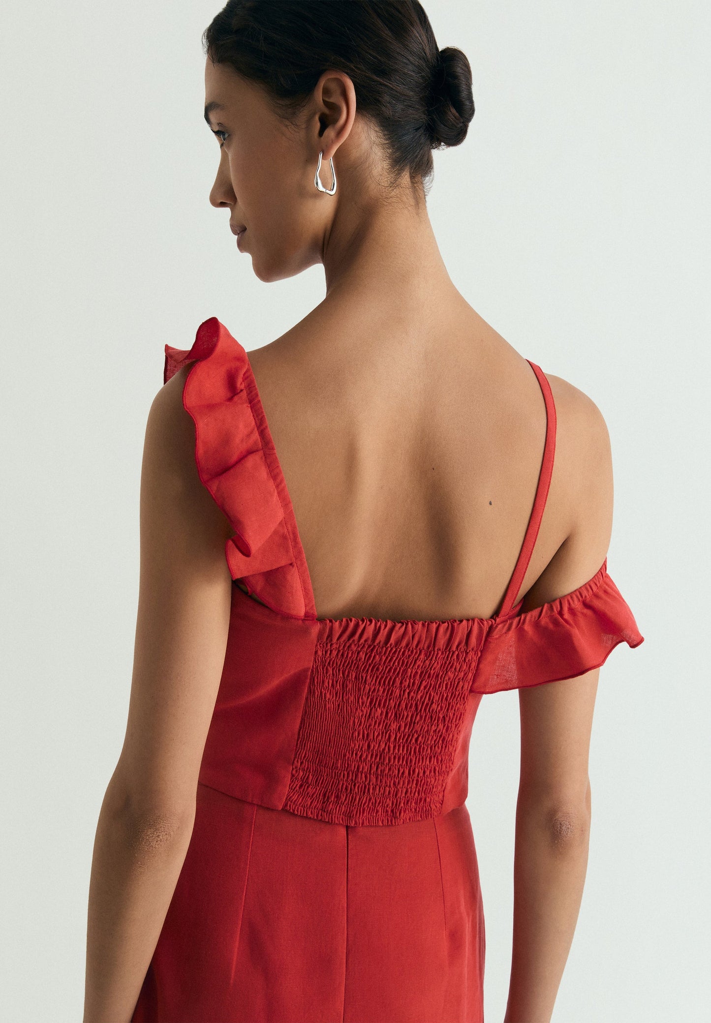 SCLINEN RUFFLE TOP