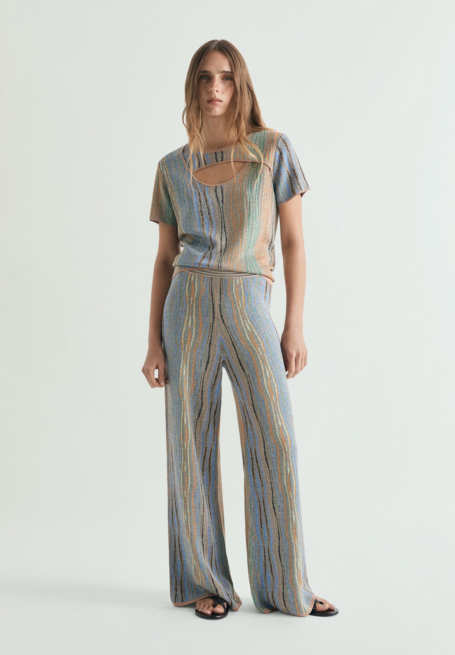 TOP ASSIMÉTRICO MULTICOLOR