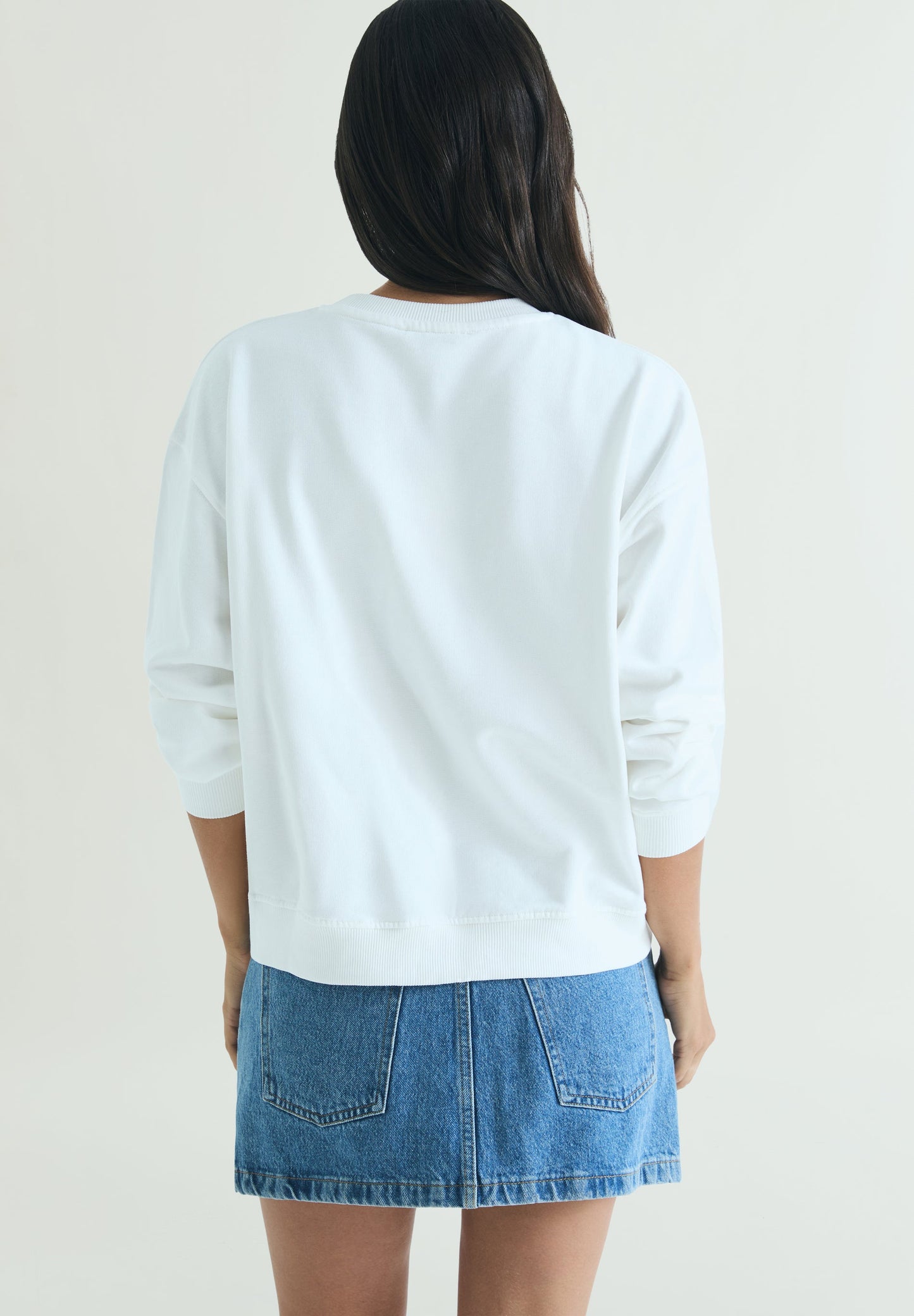 SWEATSHIRT COM PADRÃO À FRENTE