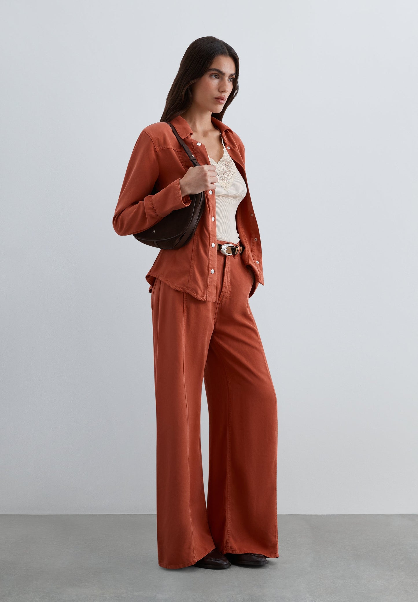 CAMISA FLUIDA DE LYOCELL
