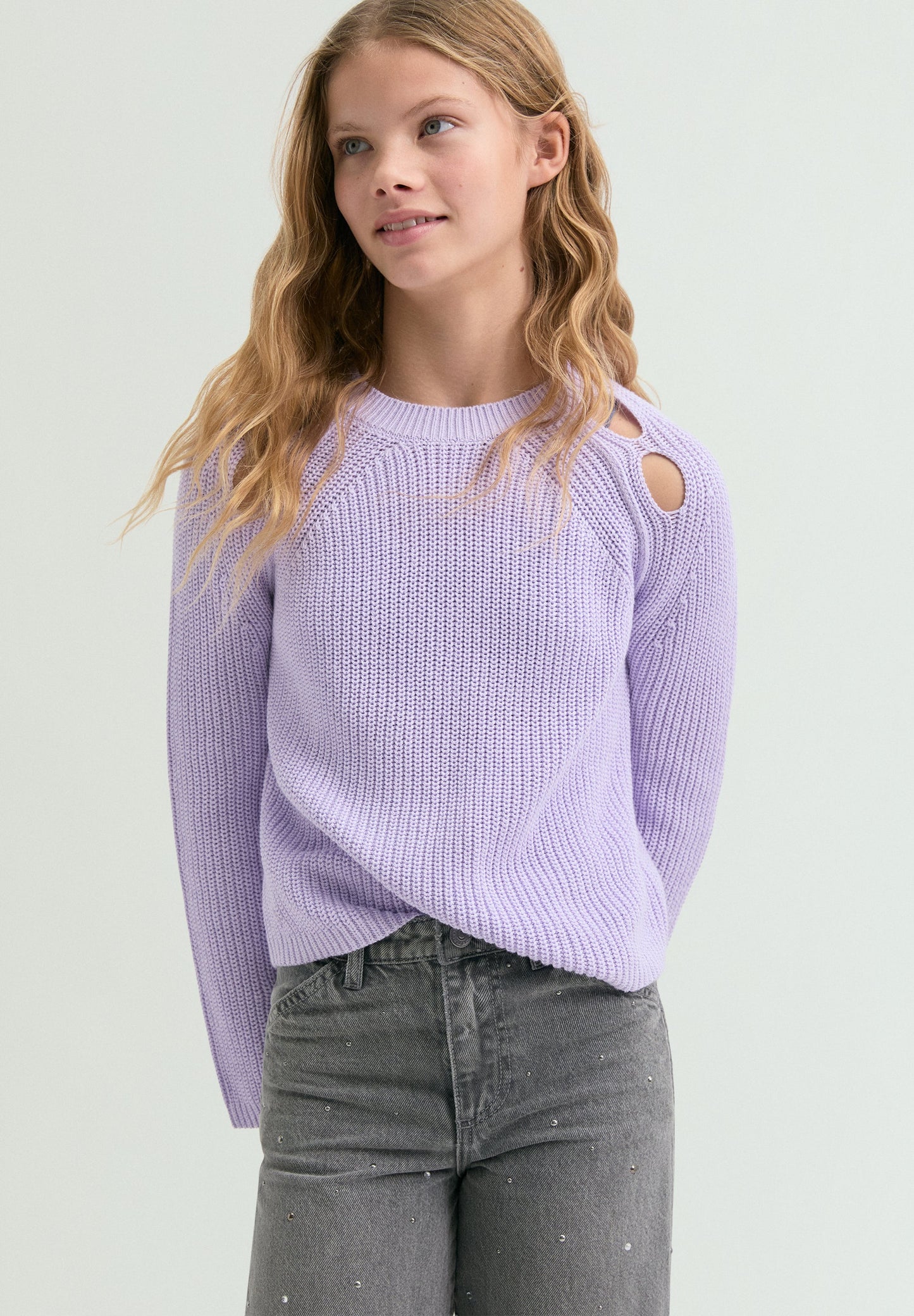 SWEATER DE MALHA COM ABERTURAS