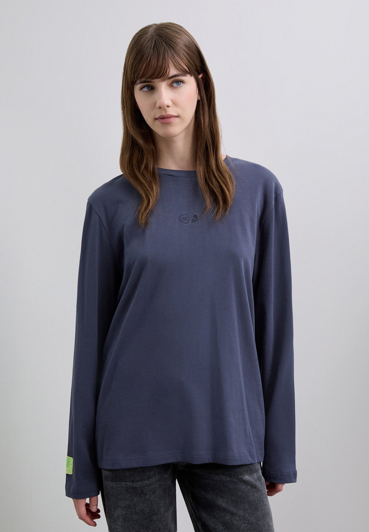 T-SHIRT COM PADRÃO MARCHICA & SCALPERS